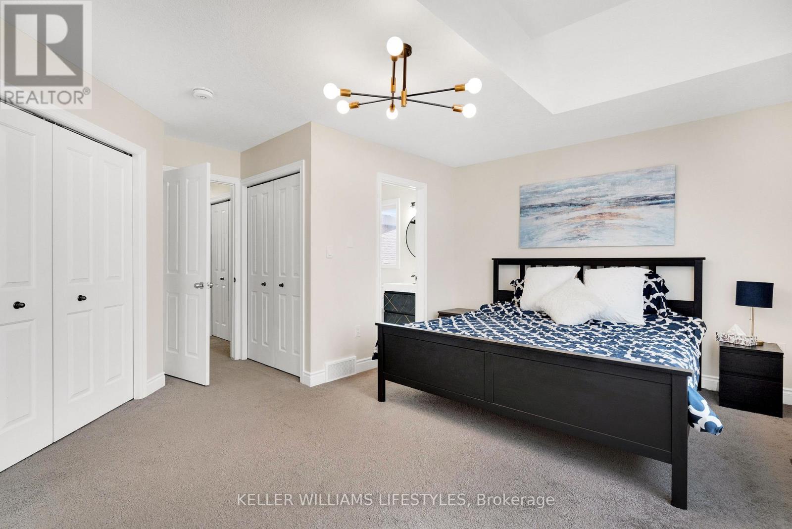 #18 3270 SINGLETON AVENUE - 26