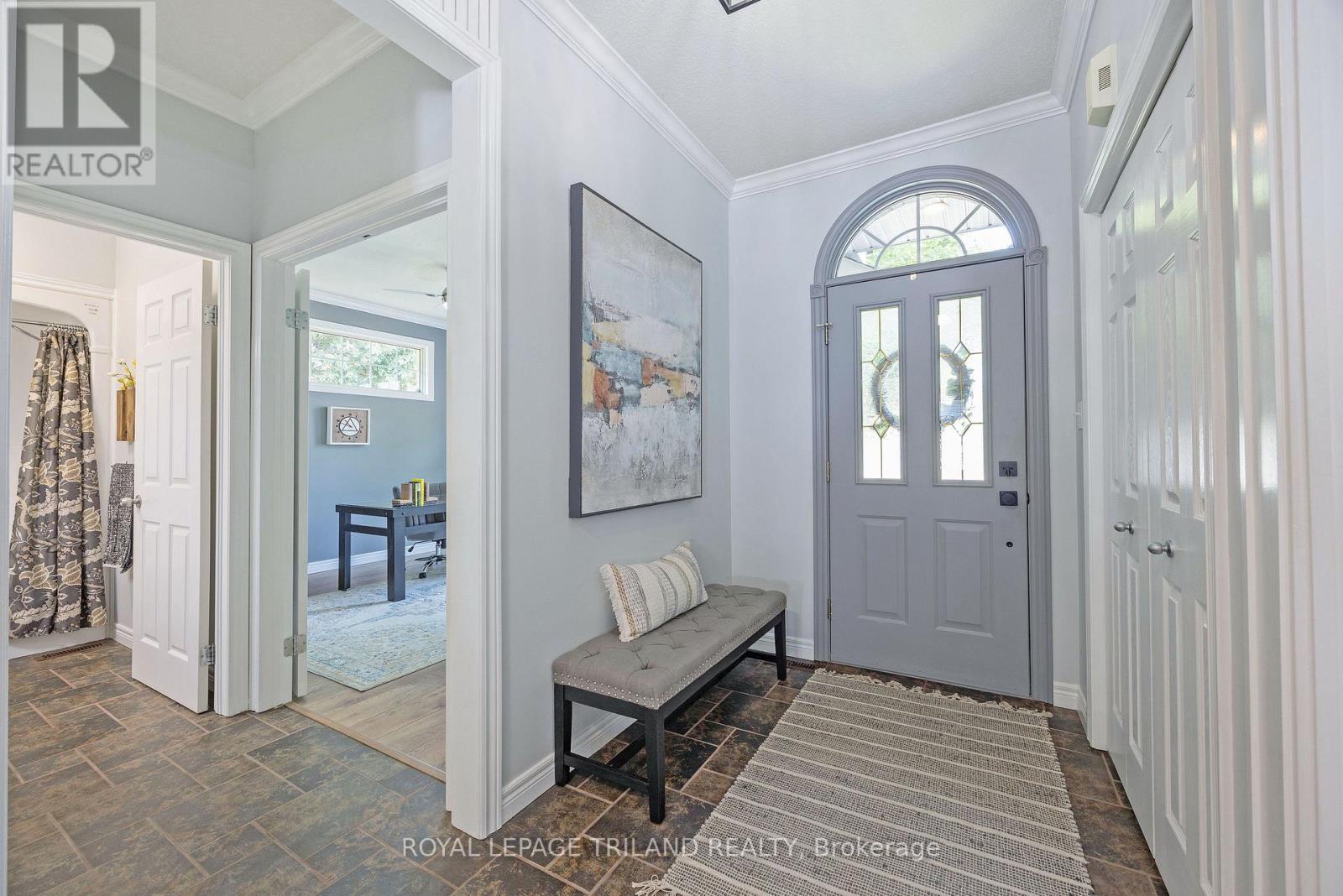 15 AUGUSTA CRESCENT - 2
