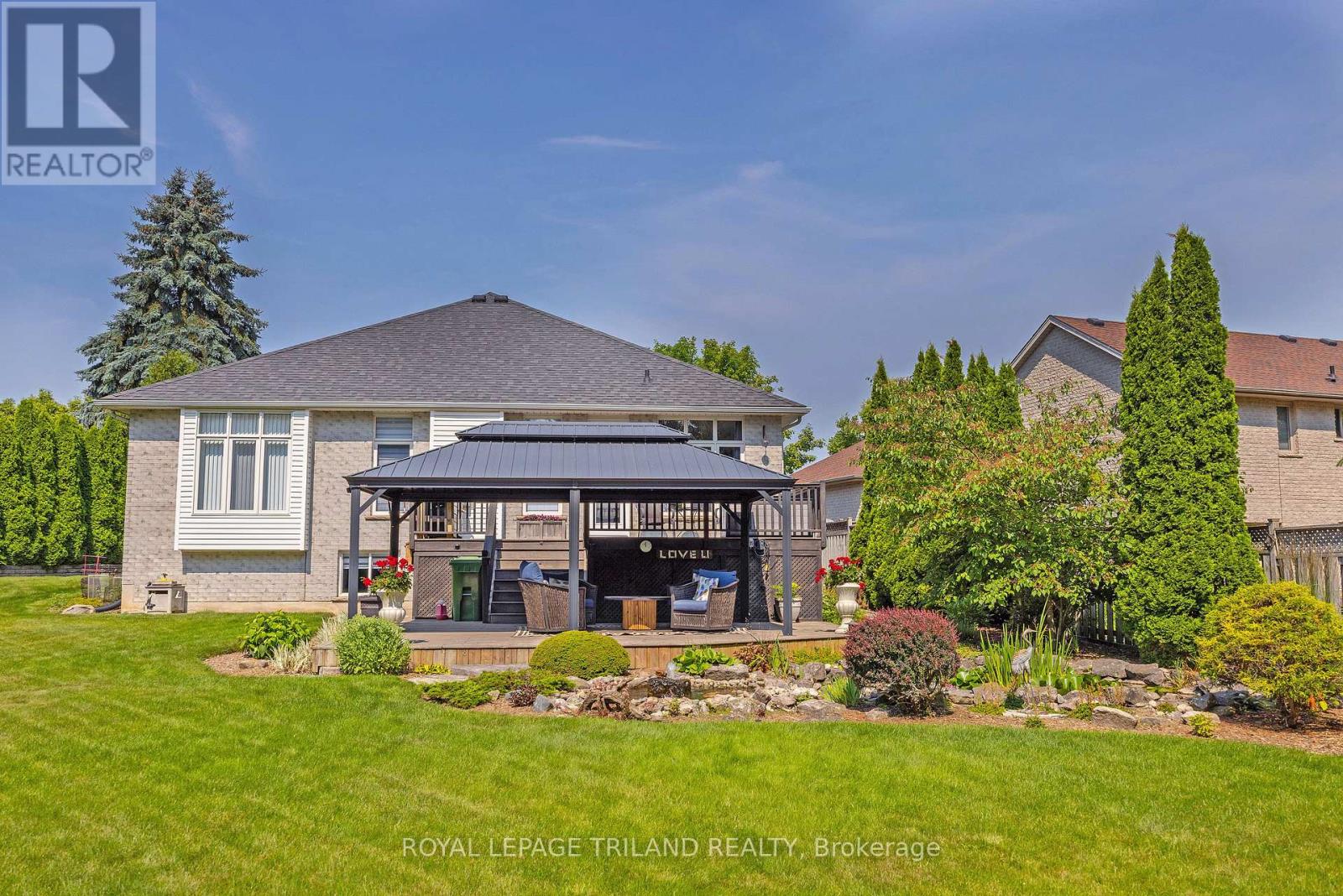 15 AUGUSTA CRESCENT - 46