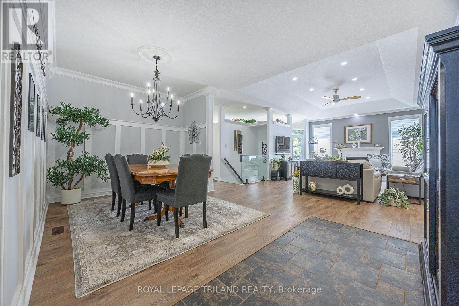 15 AUGUSTA CRESCENT - 5