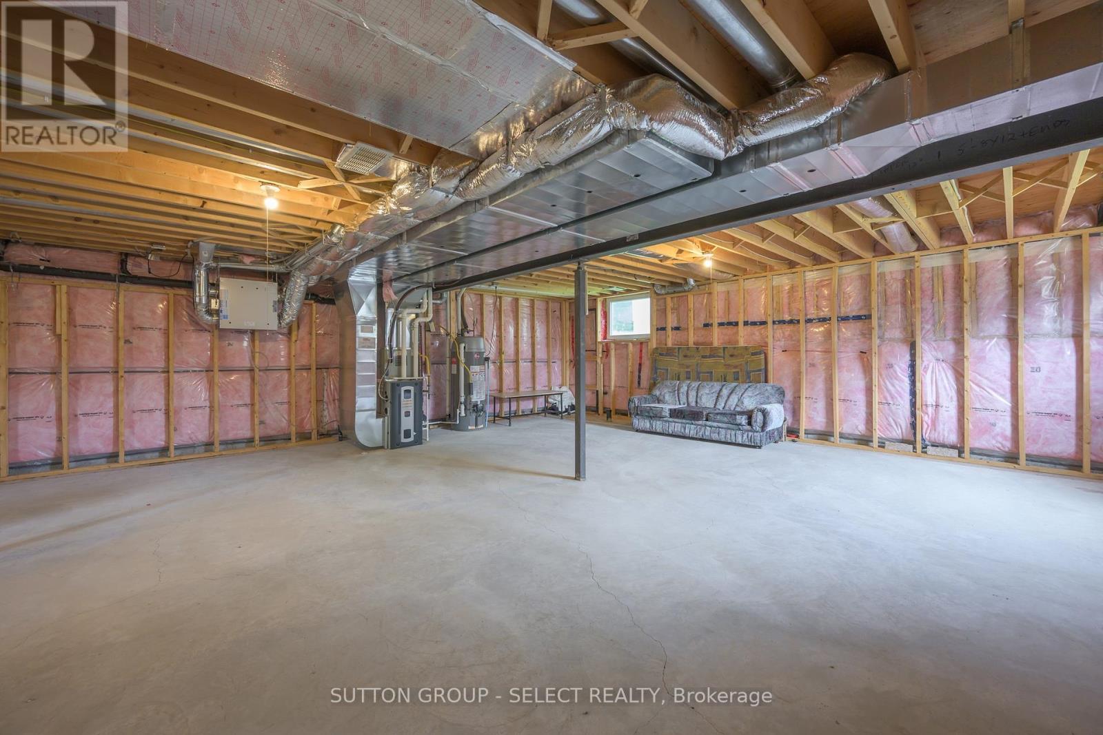 801 SUPERIOR DRIVE - 34