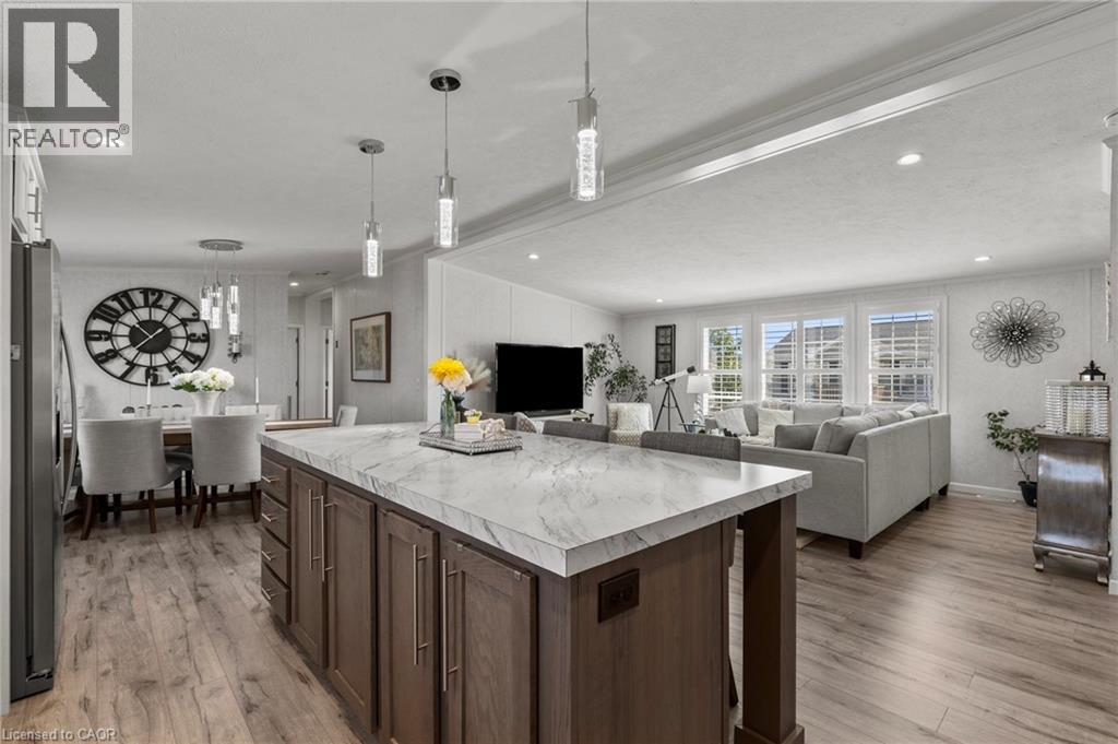 13 HICKORY Hollow - 13