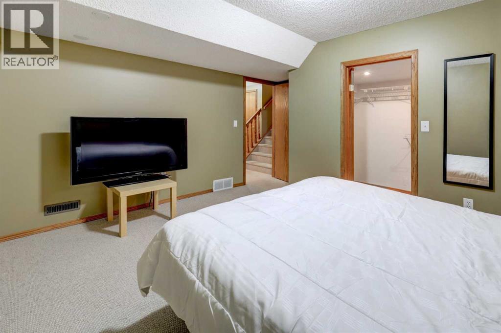 96 Hawktree Close NW - Image 27