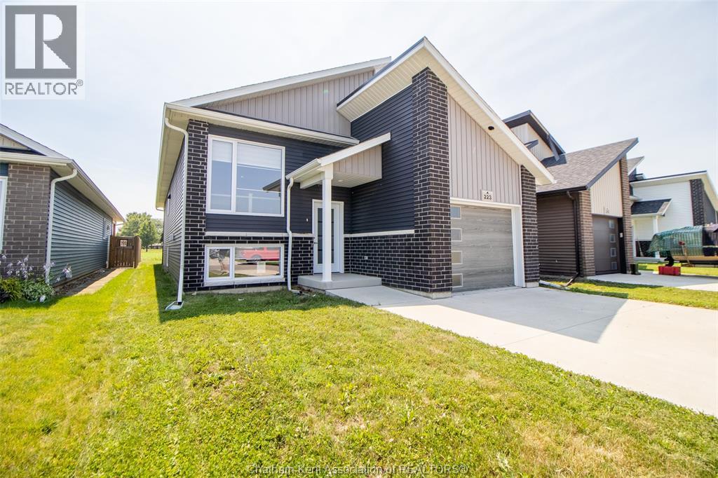 223 MANNING DRIVE DRIVE - 2