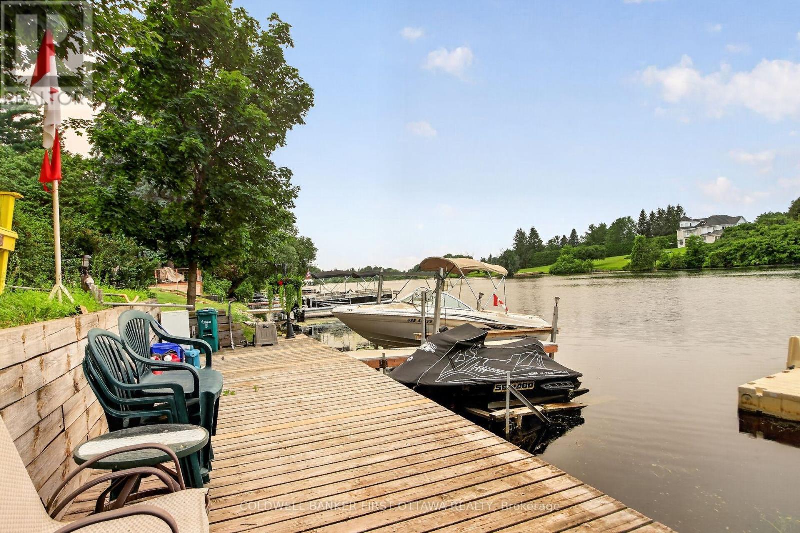 2014 RIVER ROAD N - 32