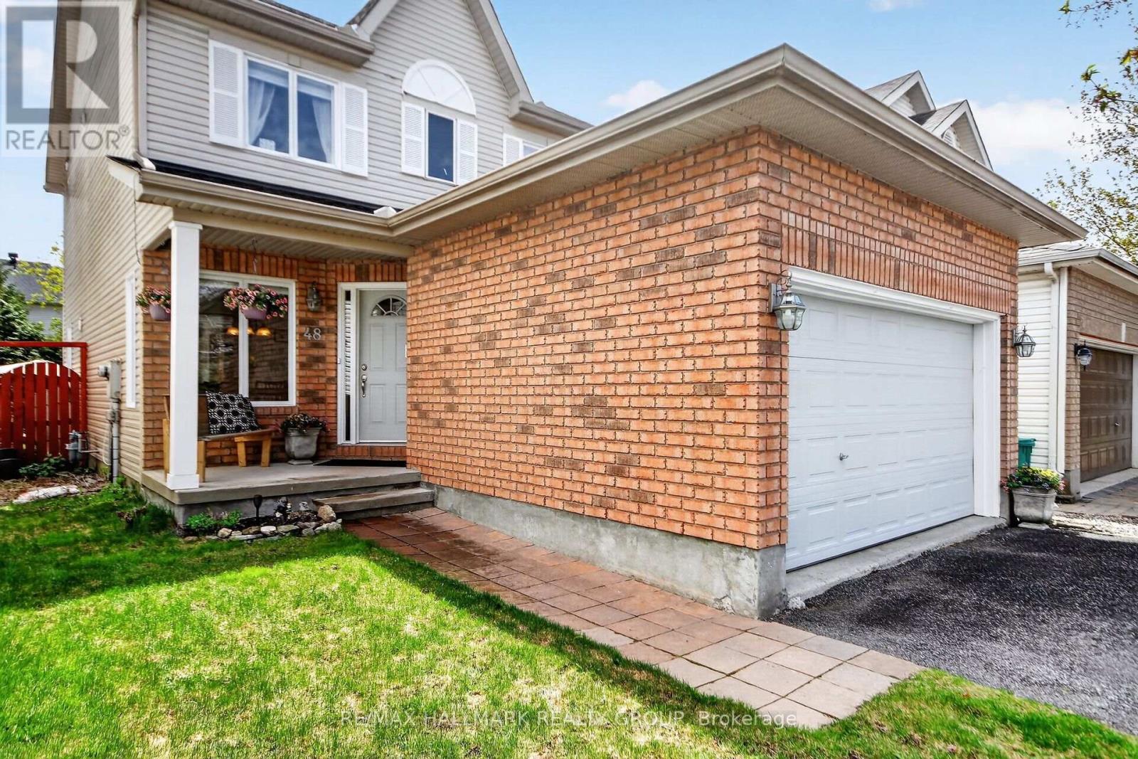 48 AVONMORE CRESCENT - 2