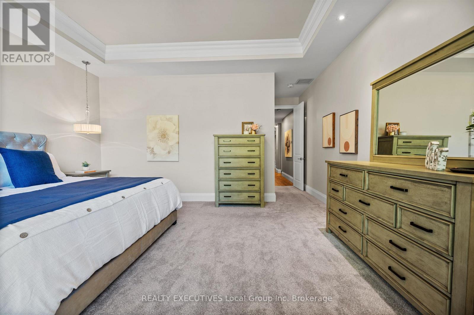 34 SUNRISE BAY DRIVE - Image 19