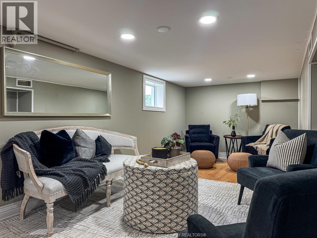 1720 MARENTETTE AVENUE - 30