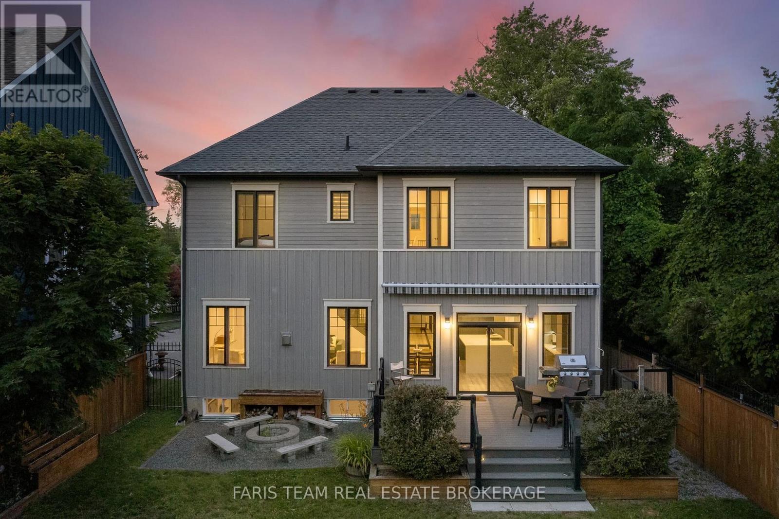 1648 ROSLYN AVENUE - 50