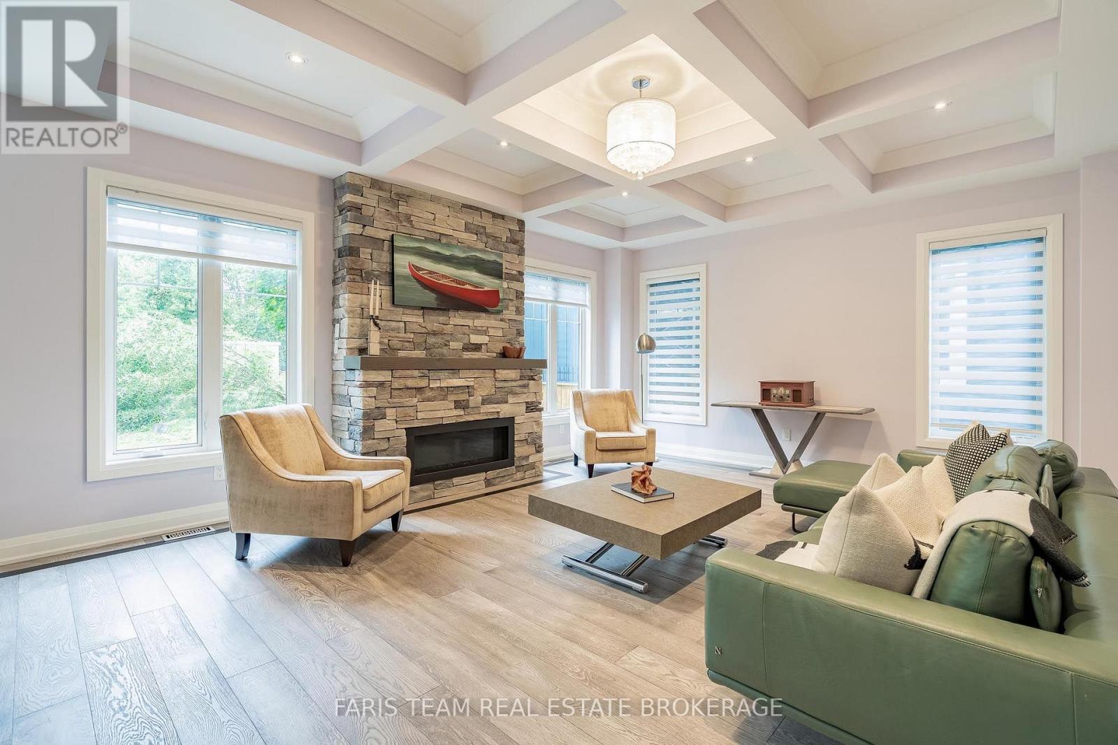 1648 ROSLYN AVENUE - Image 16