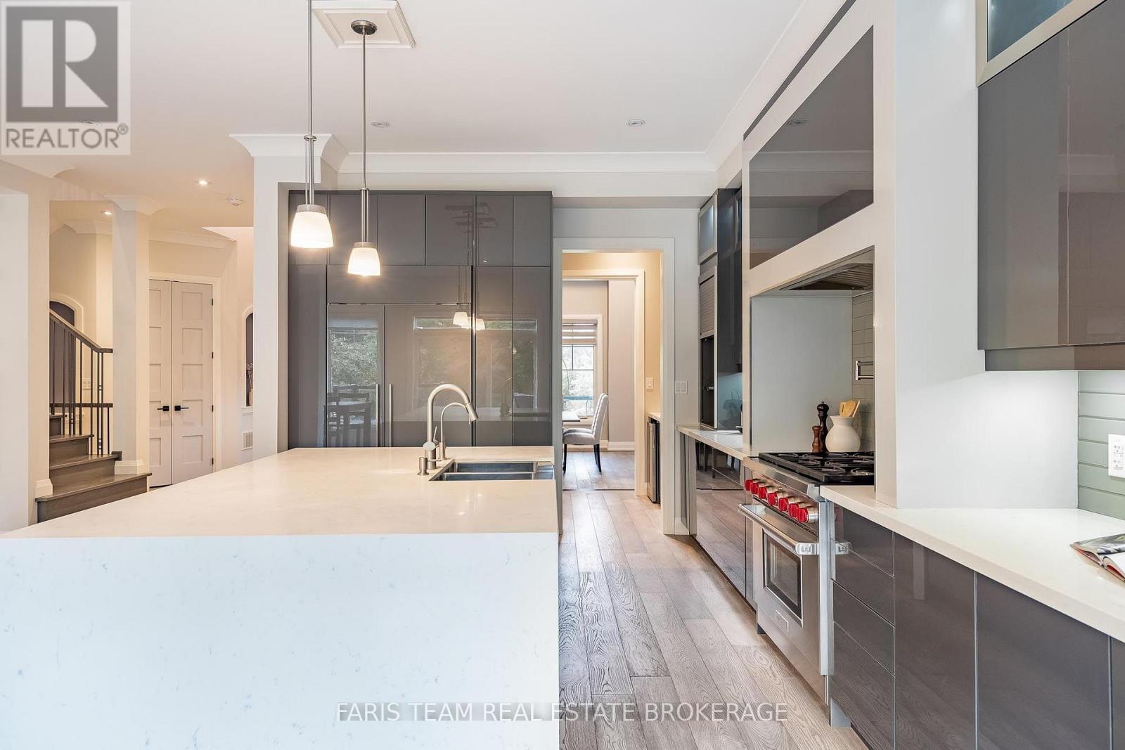 1648 ROSLYN AVENUE - Image 8