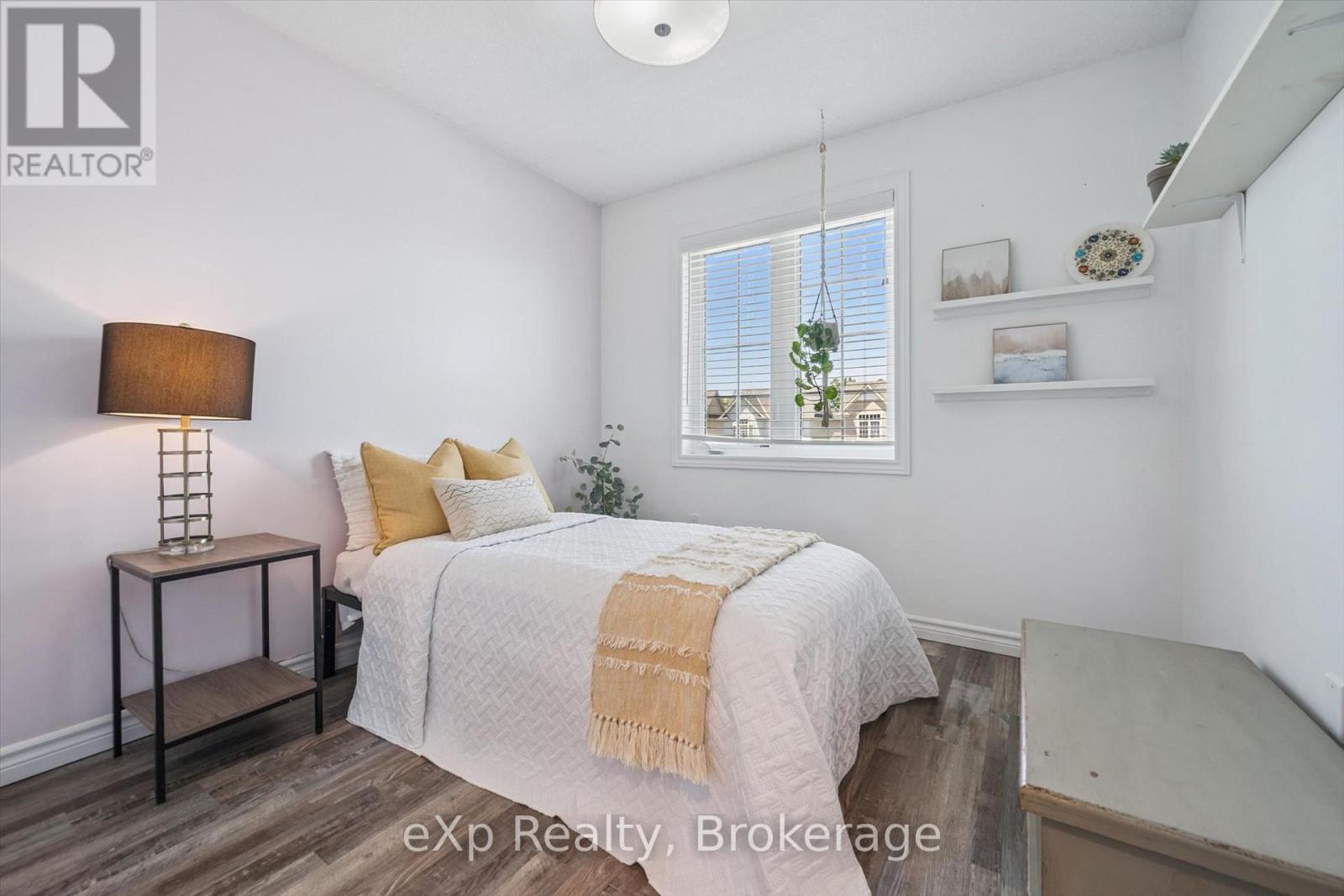 29 GOODALL COURT - 21