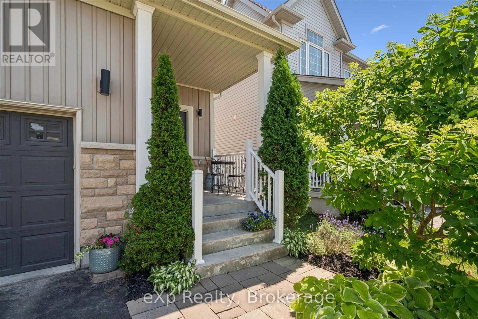29 GOODALL COURT - 4