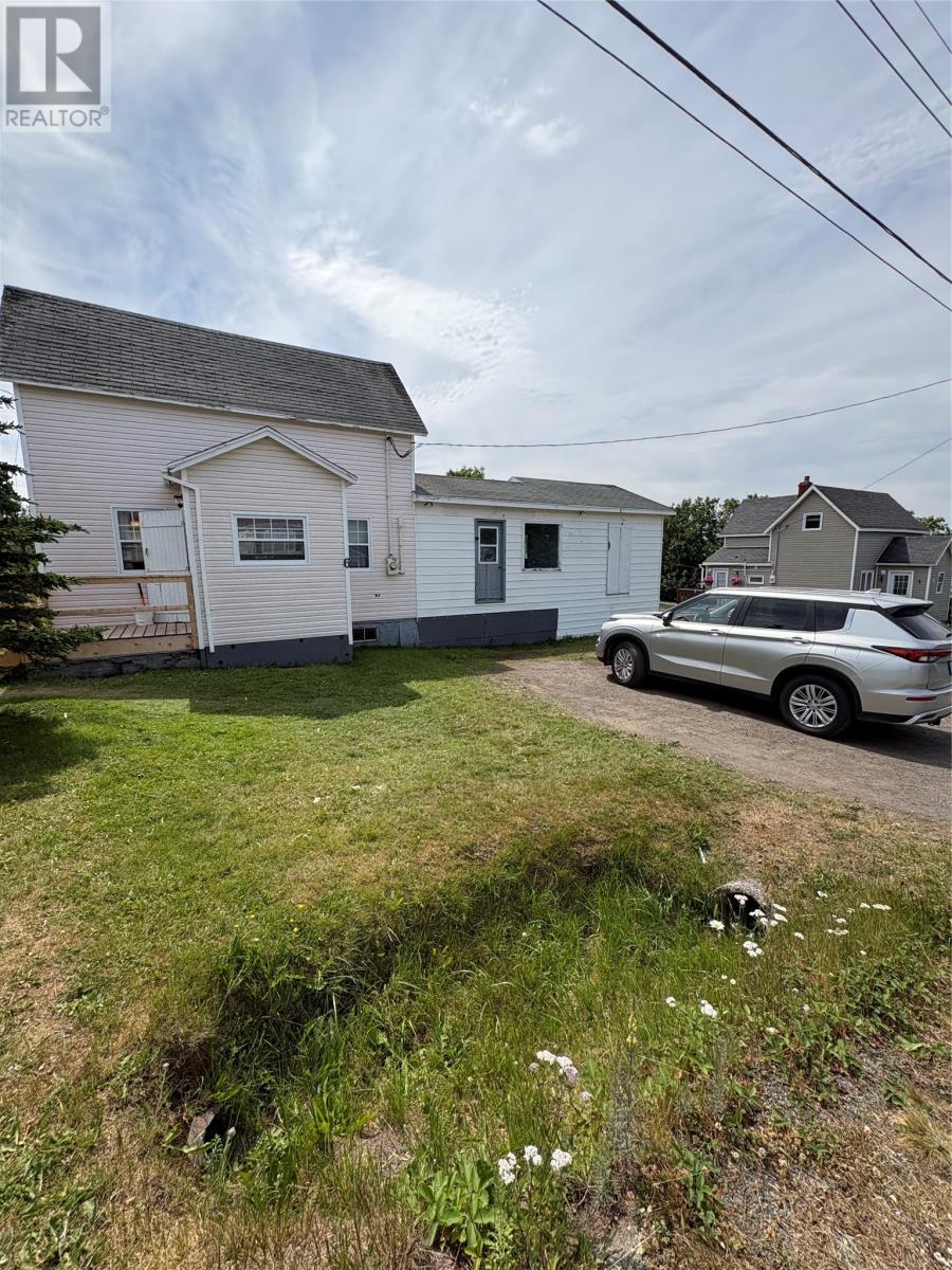 6 Grammar Street - 1