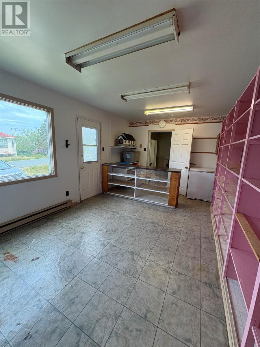 6 Grammar Street - 28