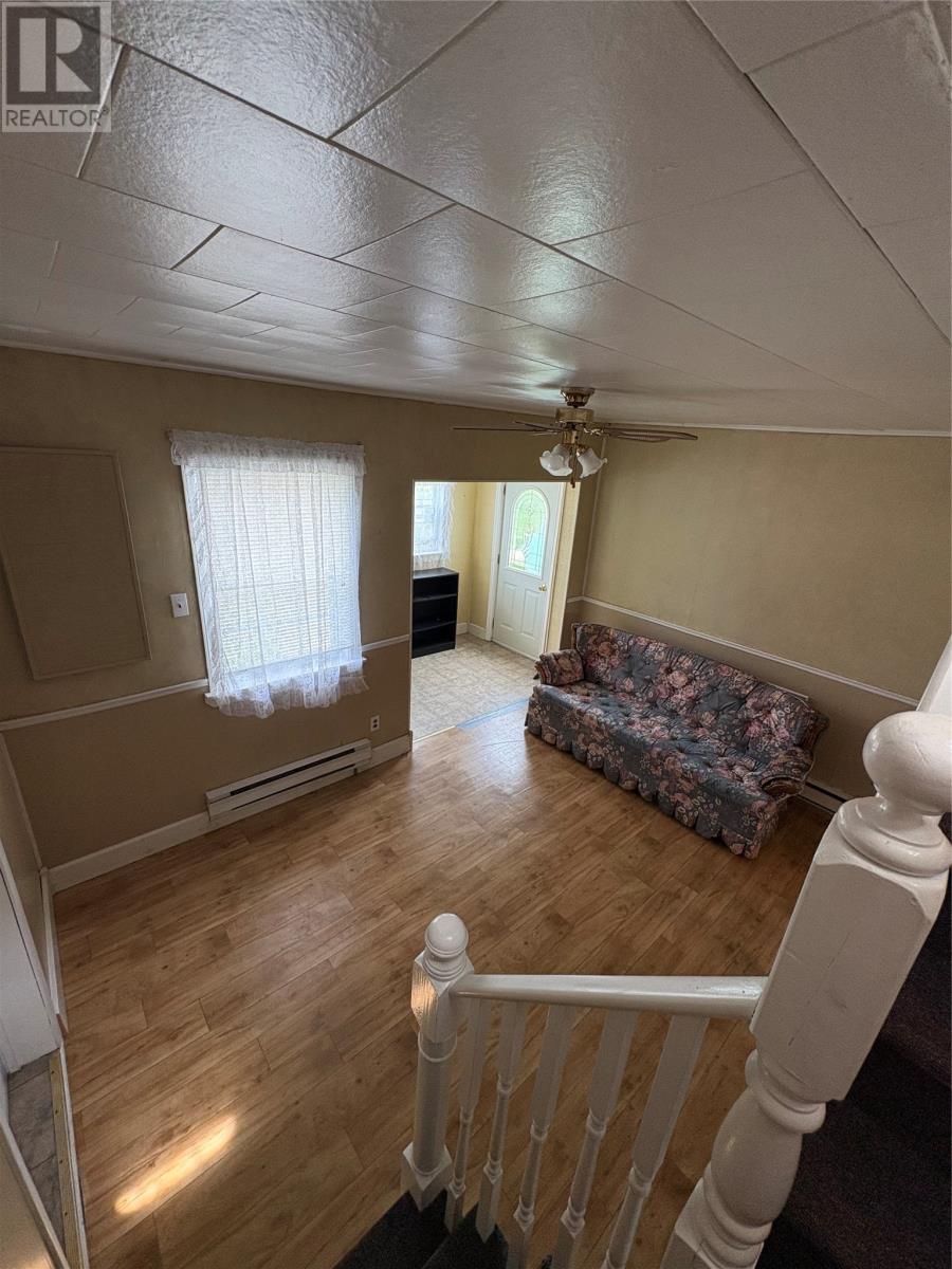 6 Grammar Street - 9