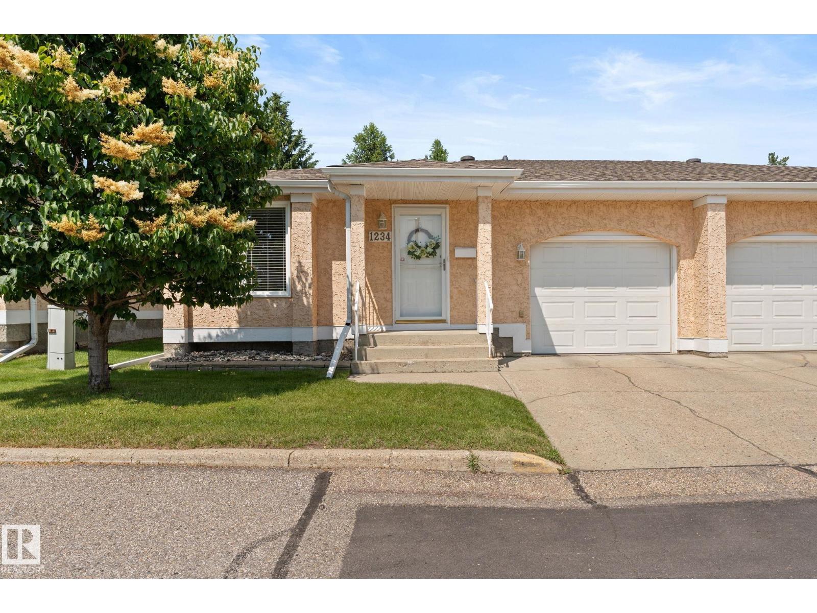 1234 105 ST NW - 1