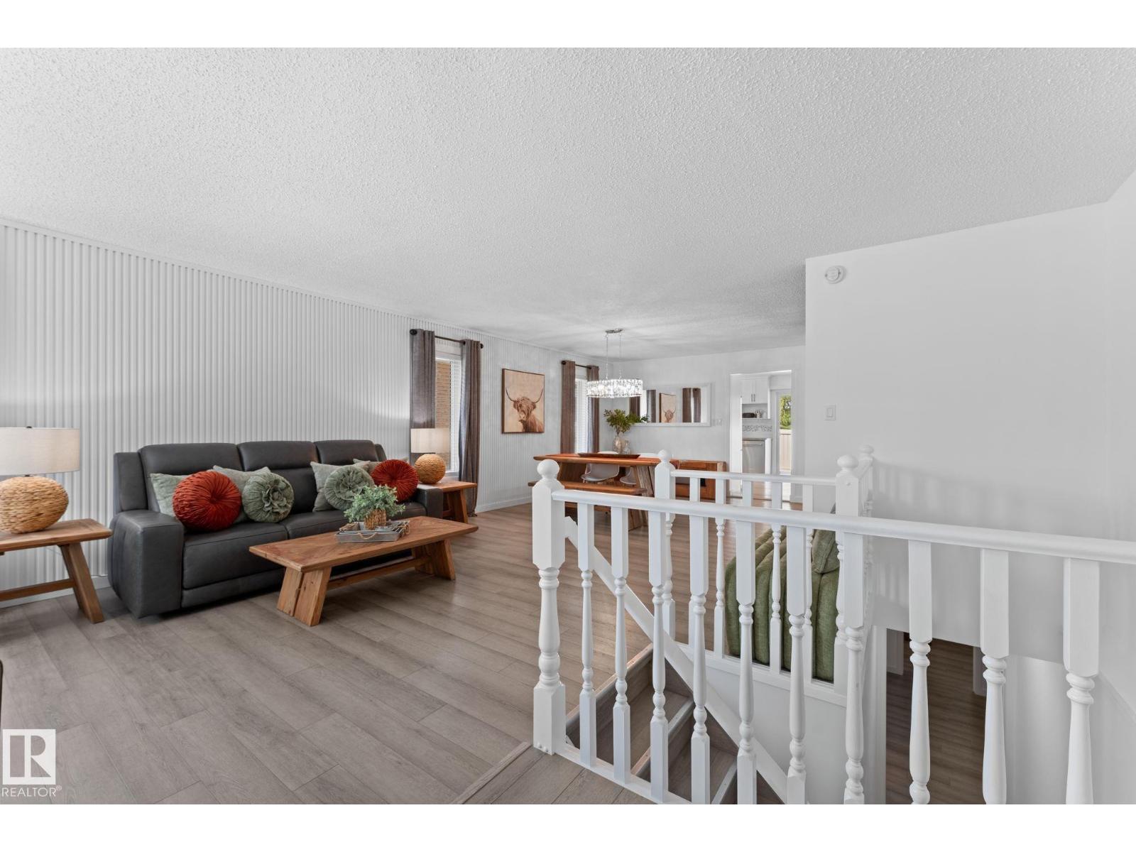1234 105 ST NW - 5