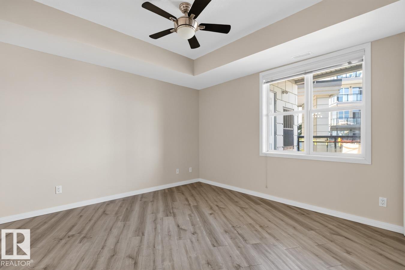 #100 4835 104A ST NW - 15