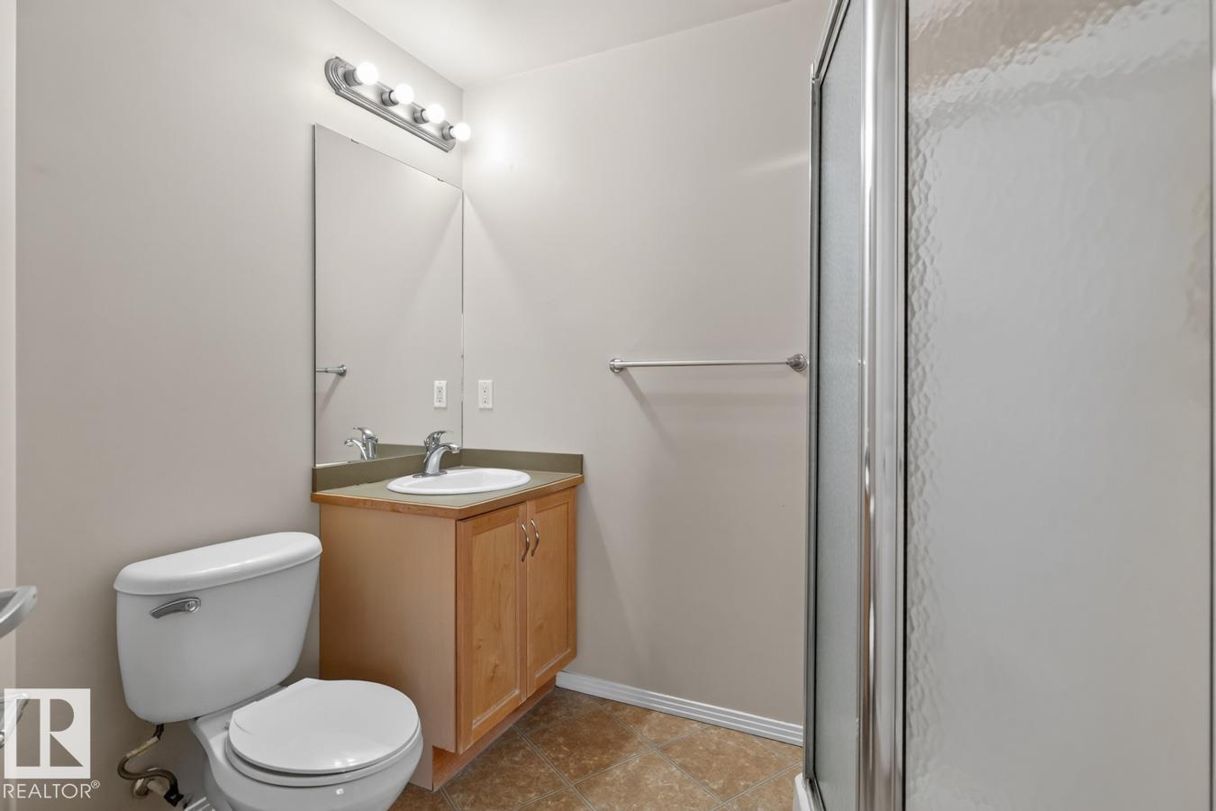 #100 4835 104A ST NW - 17