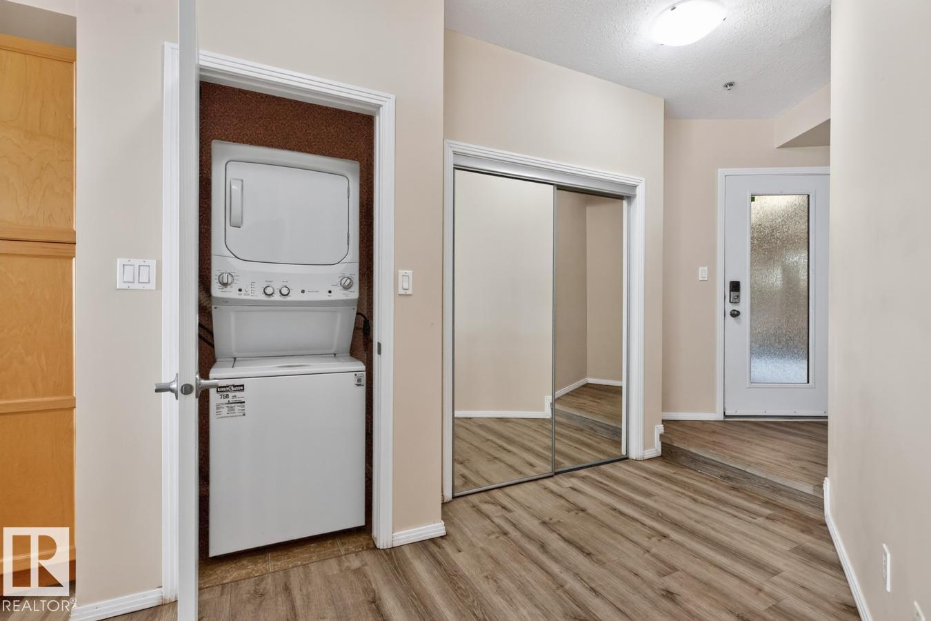 #100 4835 104A ST NW - 21