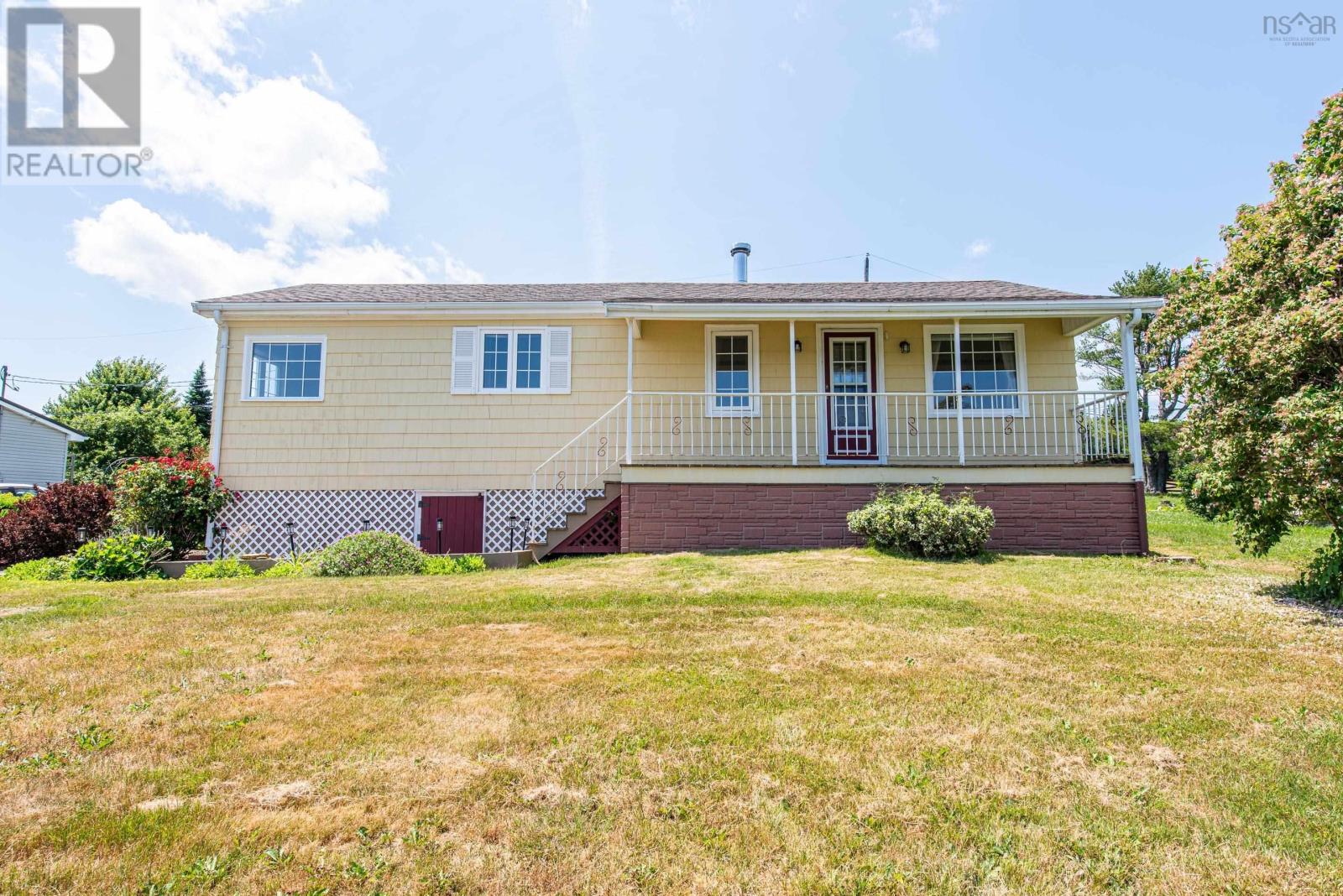698 Oakland Road - 4