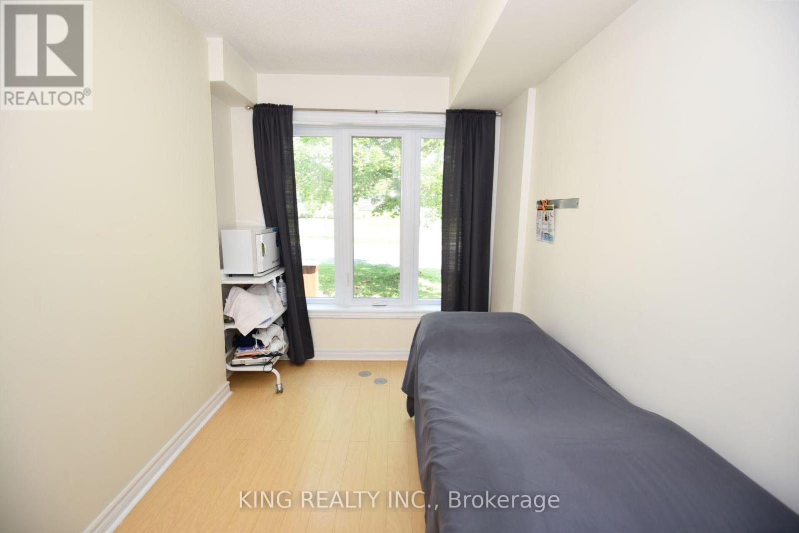 2817 BUR OAK AVENUE - 12