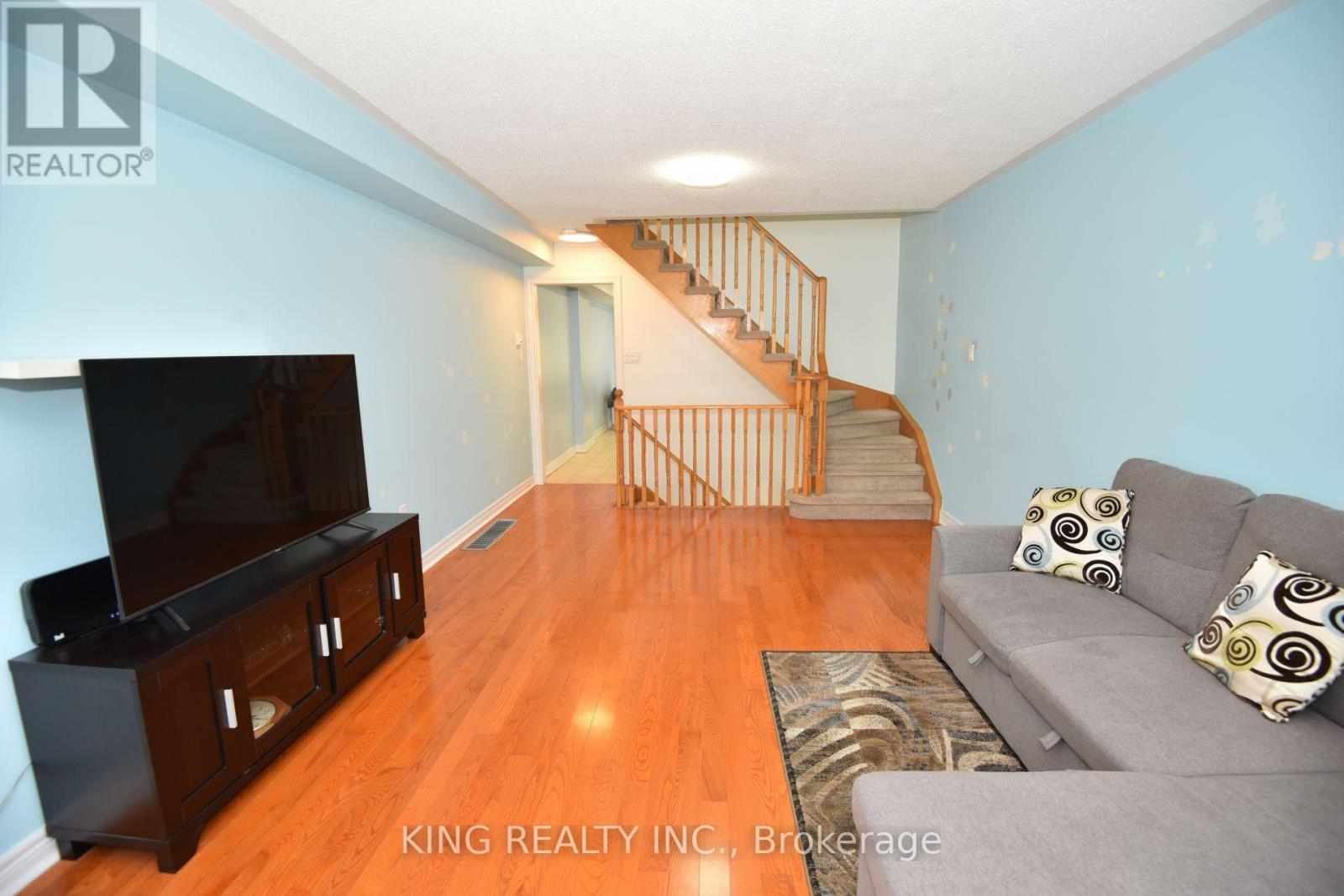 2817 BUR OAK AVENUE - 20