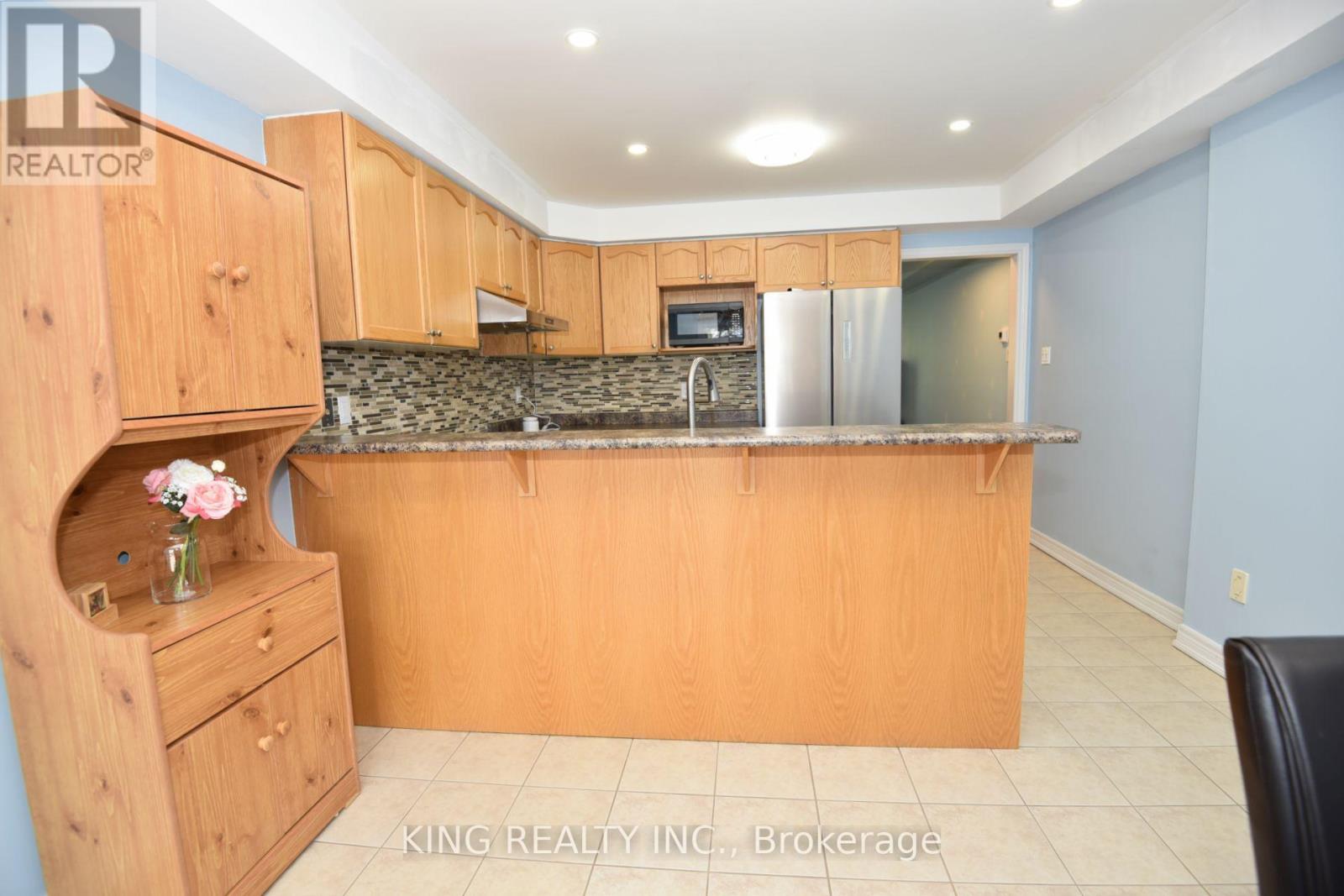 2817 BUR OAK AVENUE - 22