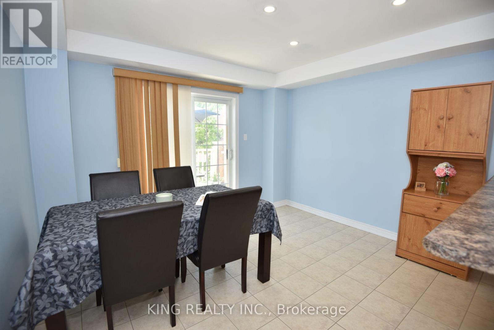 2817 BUR OAK AVENUE - 25