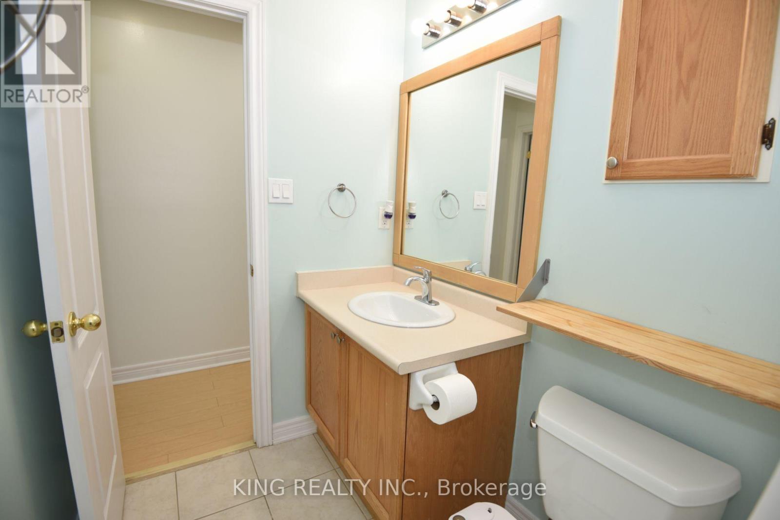 2817 BUR OAK AVENUE - 30