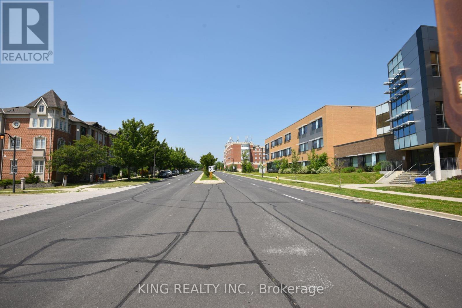 2817 BUR OAK AVENUE - 39
