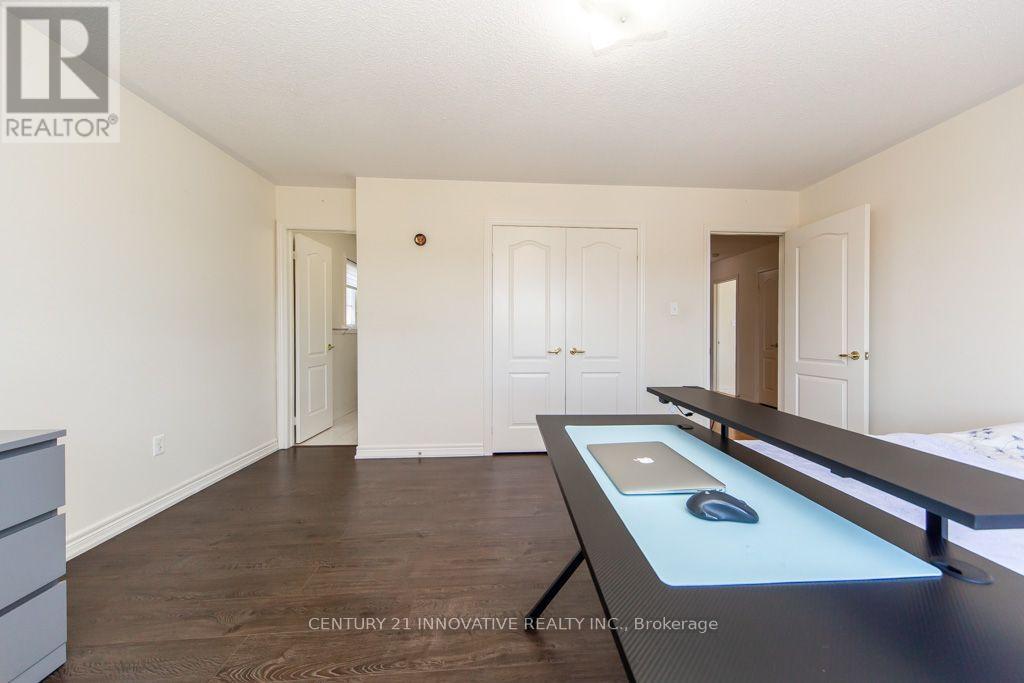 116 RIVERWALK DRIVE - Image 32
