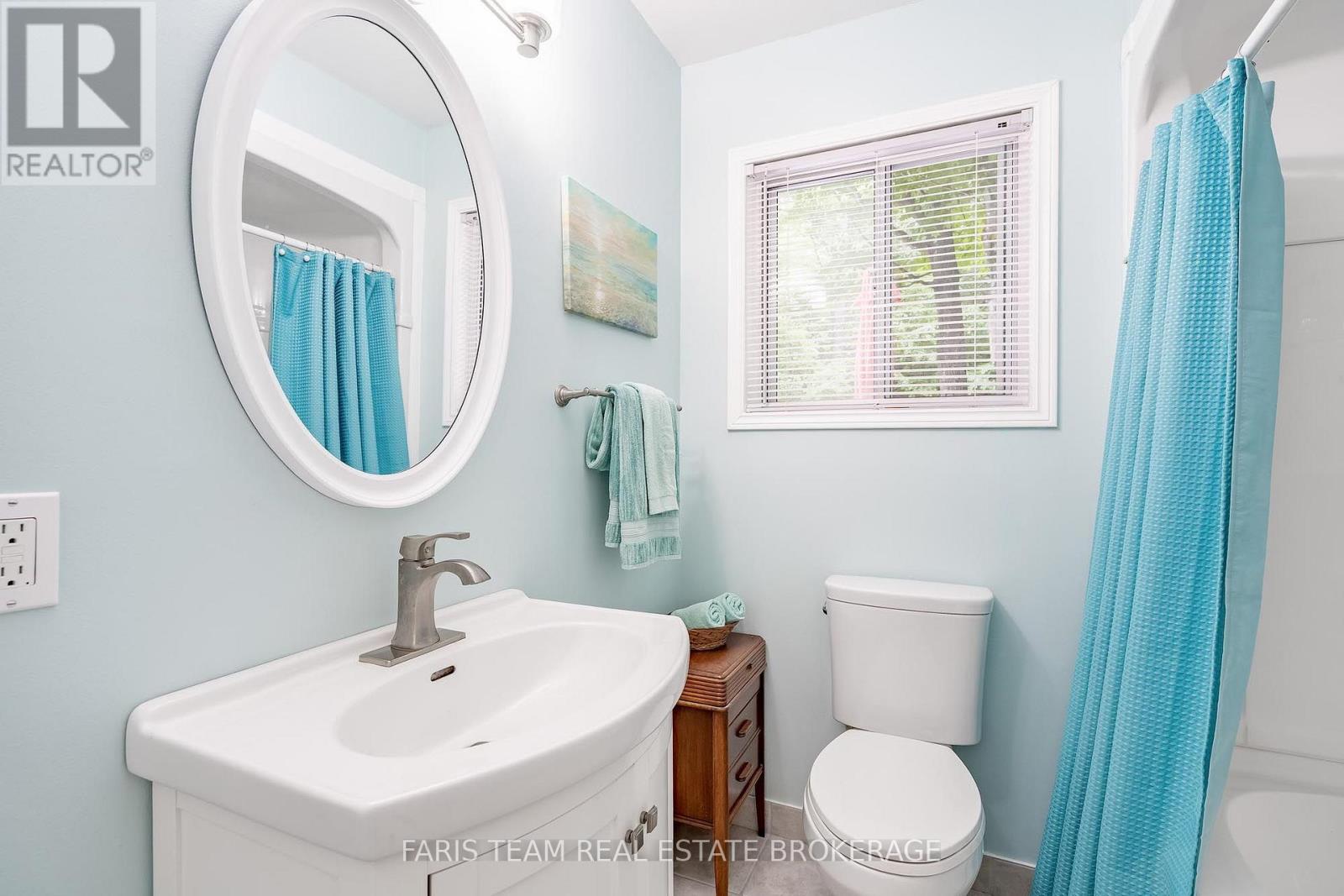 33 ONEIDA CRESCENT - 18
