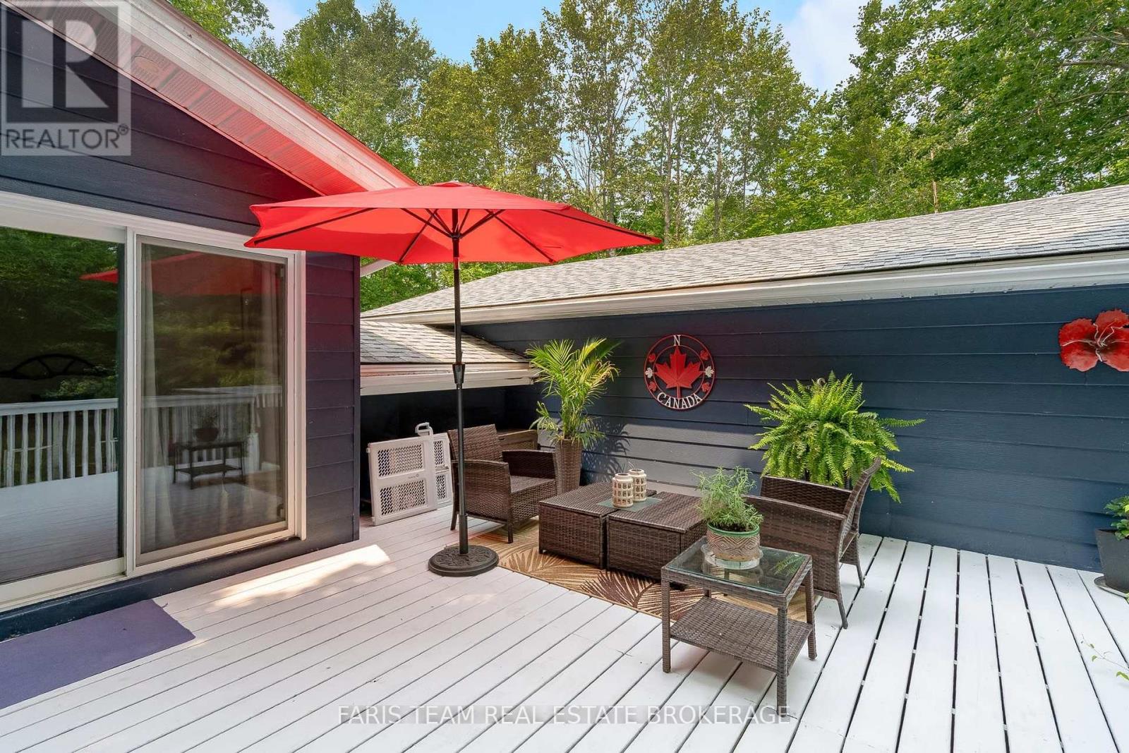 33 ONEIDA CRESCENT - 27