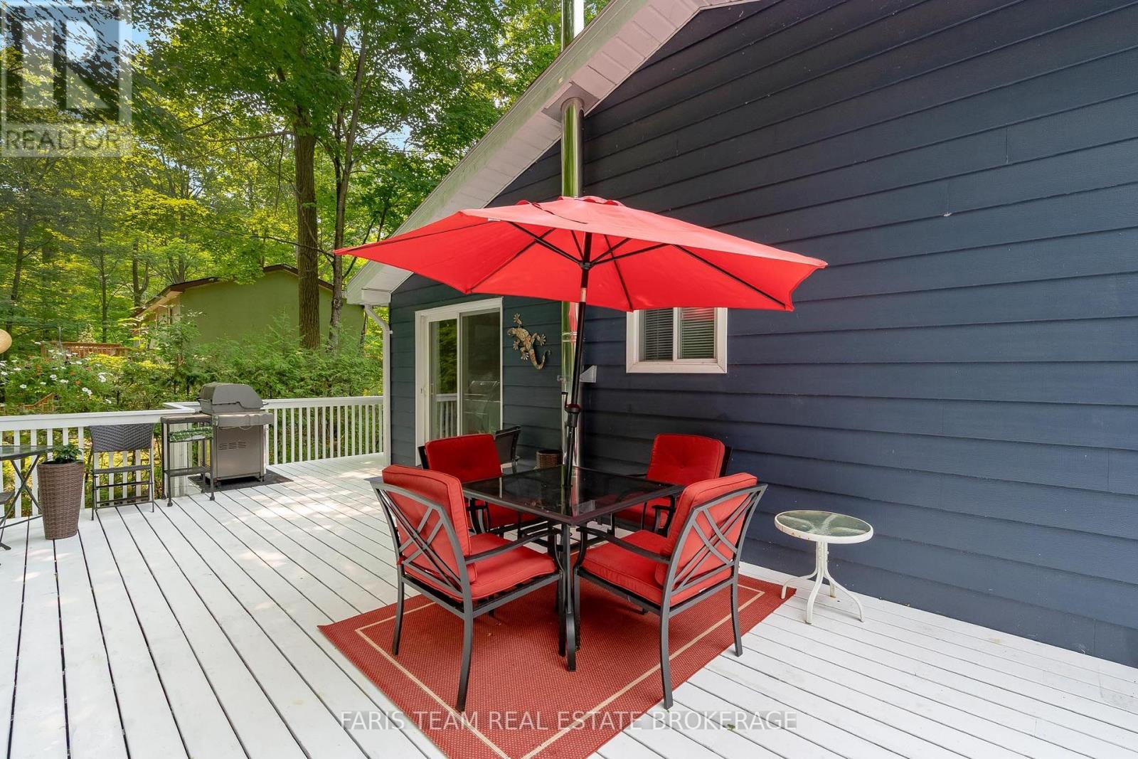 33 ONEIDA CRESCENT - 28