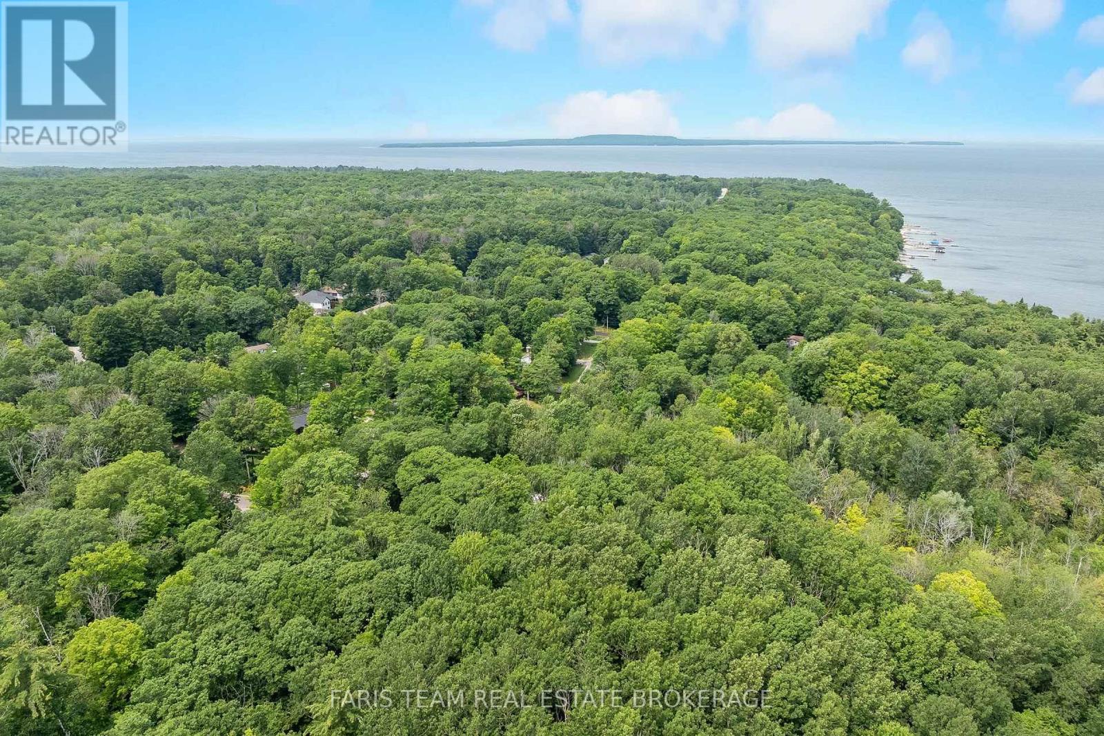 33 ONEIDA CRESCENT - 39