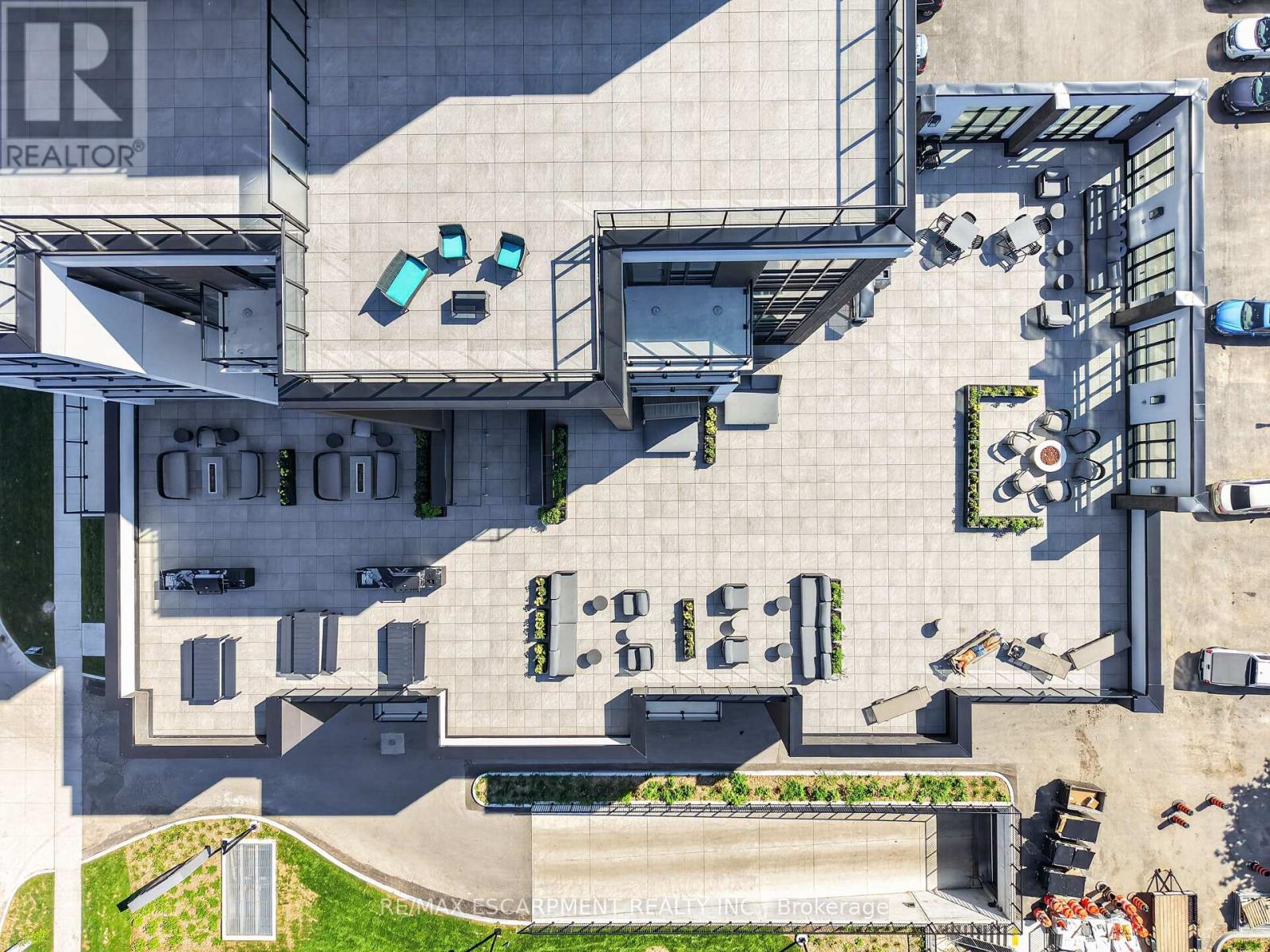 #321 461 GREEN ROAD - 29