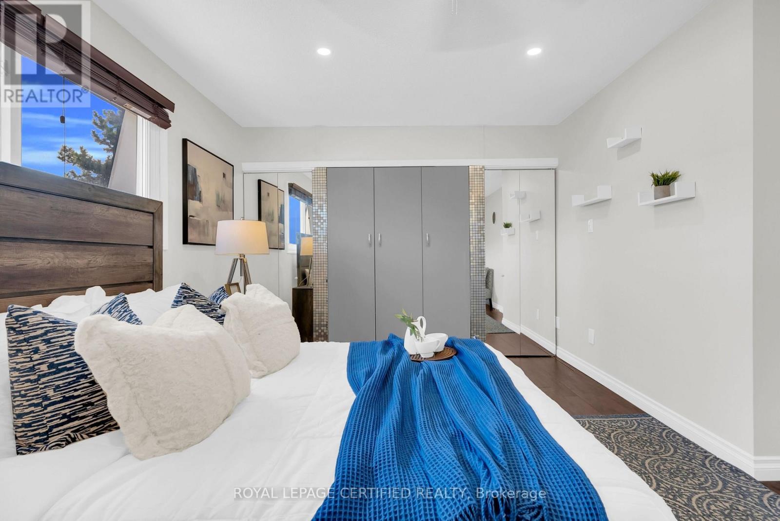 #43 11 HARRISFORD STREET - 27