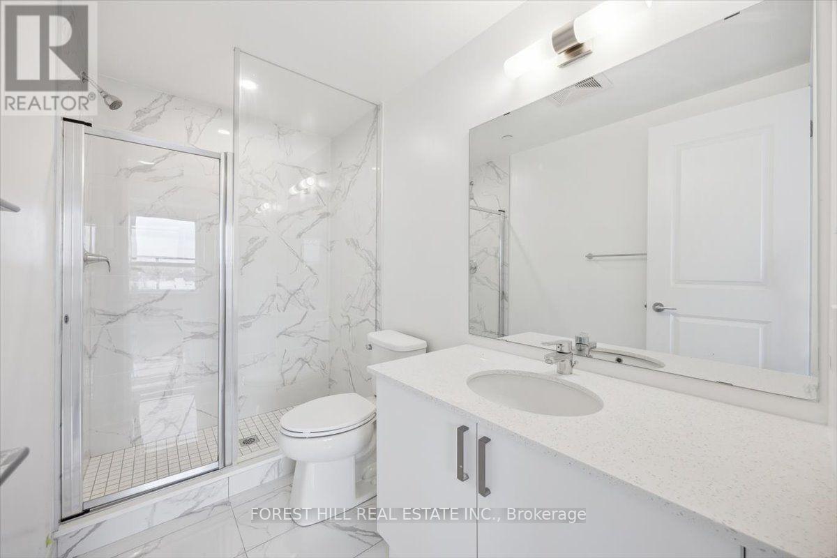 #911 556 MARLEE AVENUE - 16