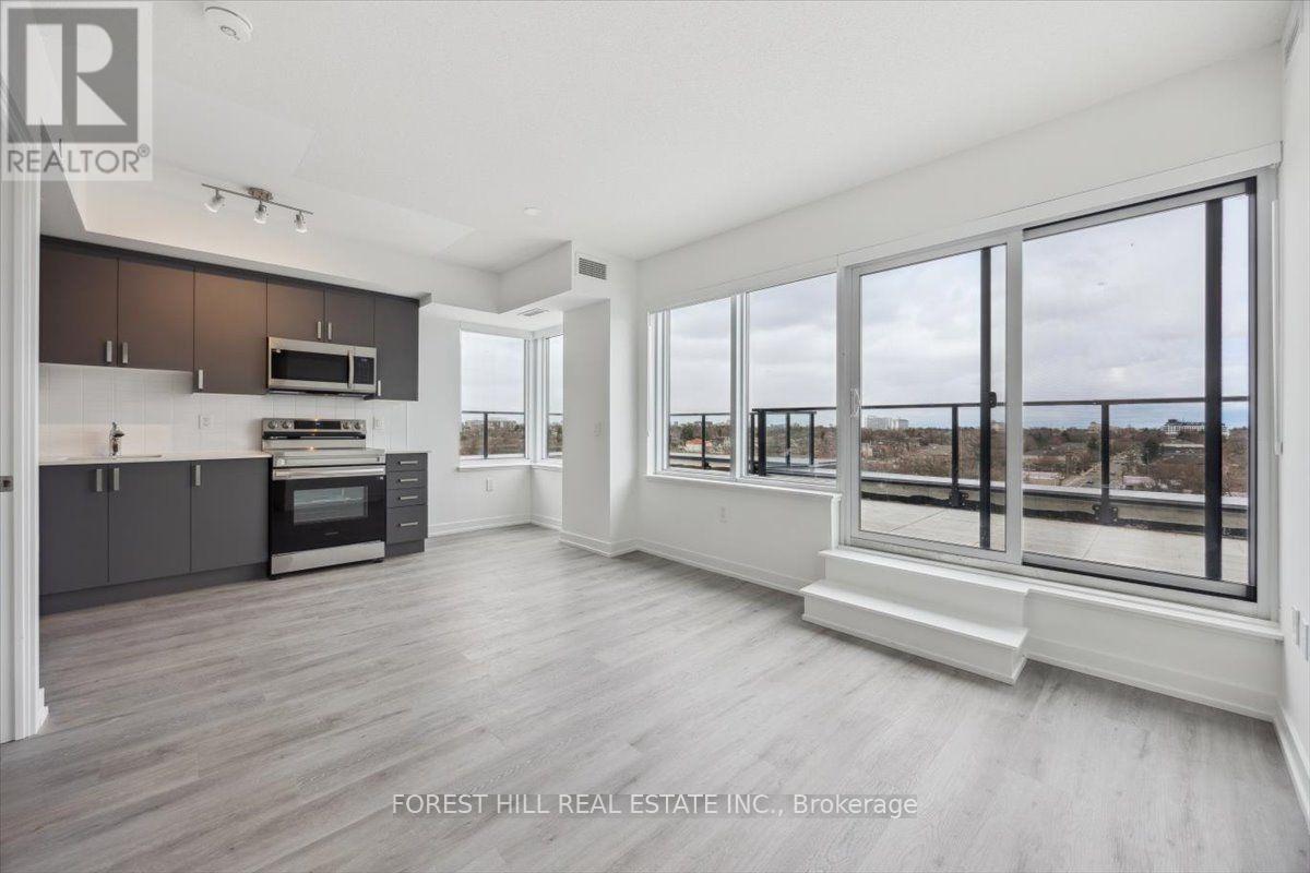 #911 556 MARLEE AVENUE - 8