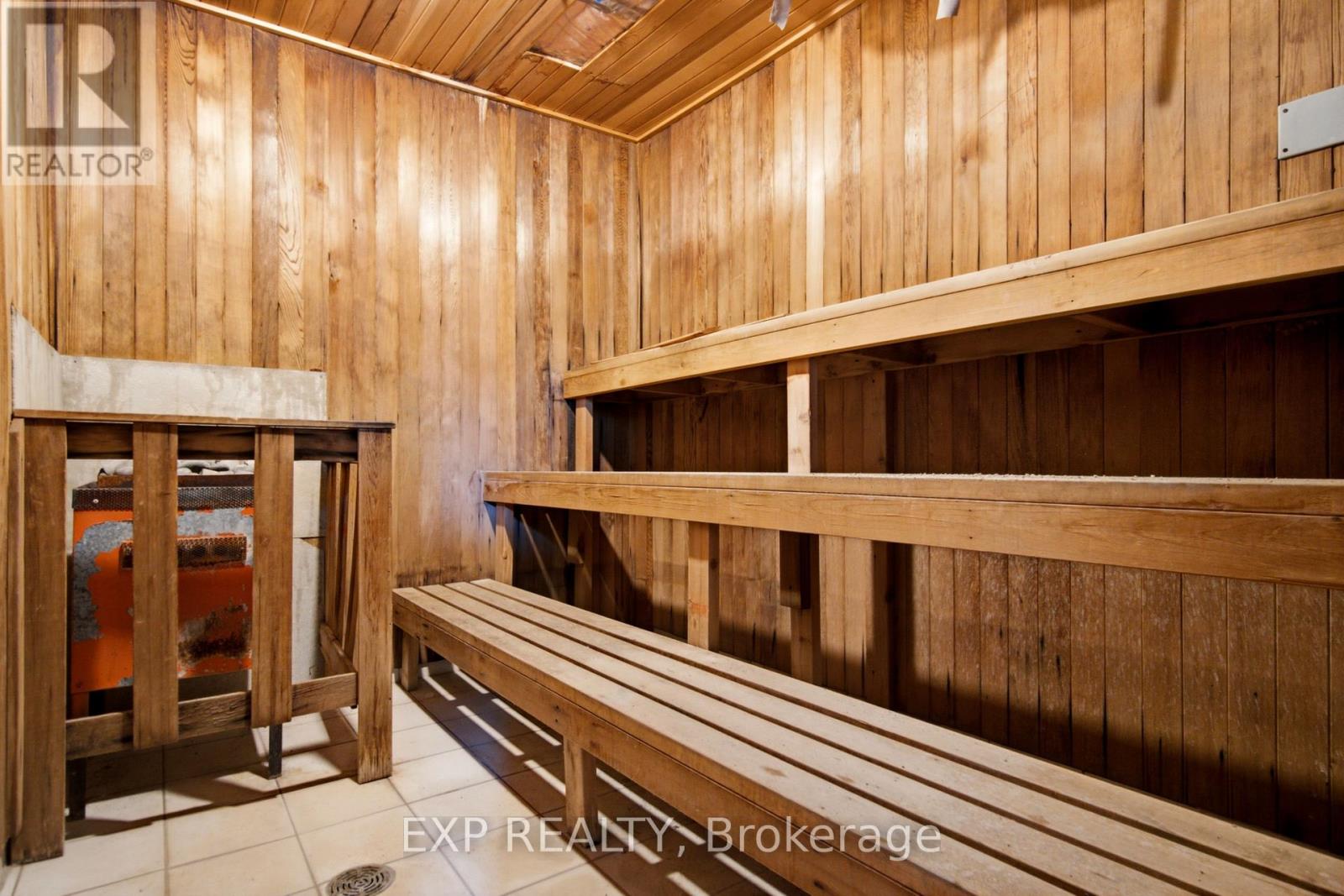 #1102 3120 KIRWIN AVENUE - 28