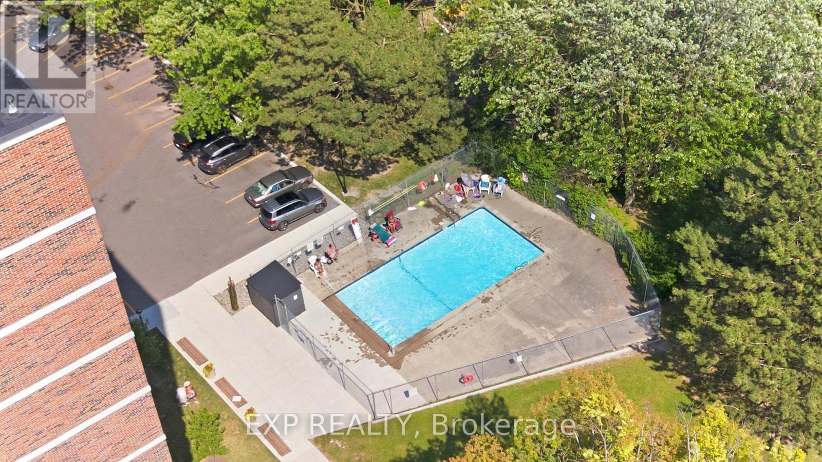#1102 3120 KIRWIN AVENUE - 33