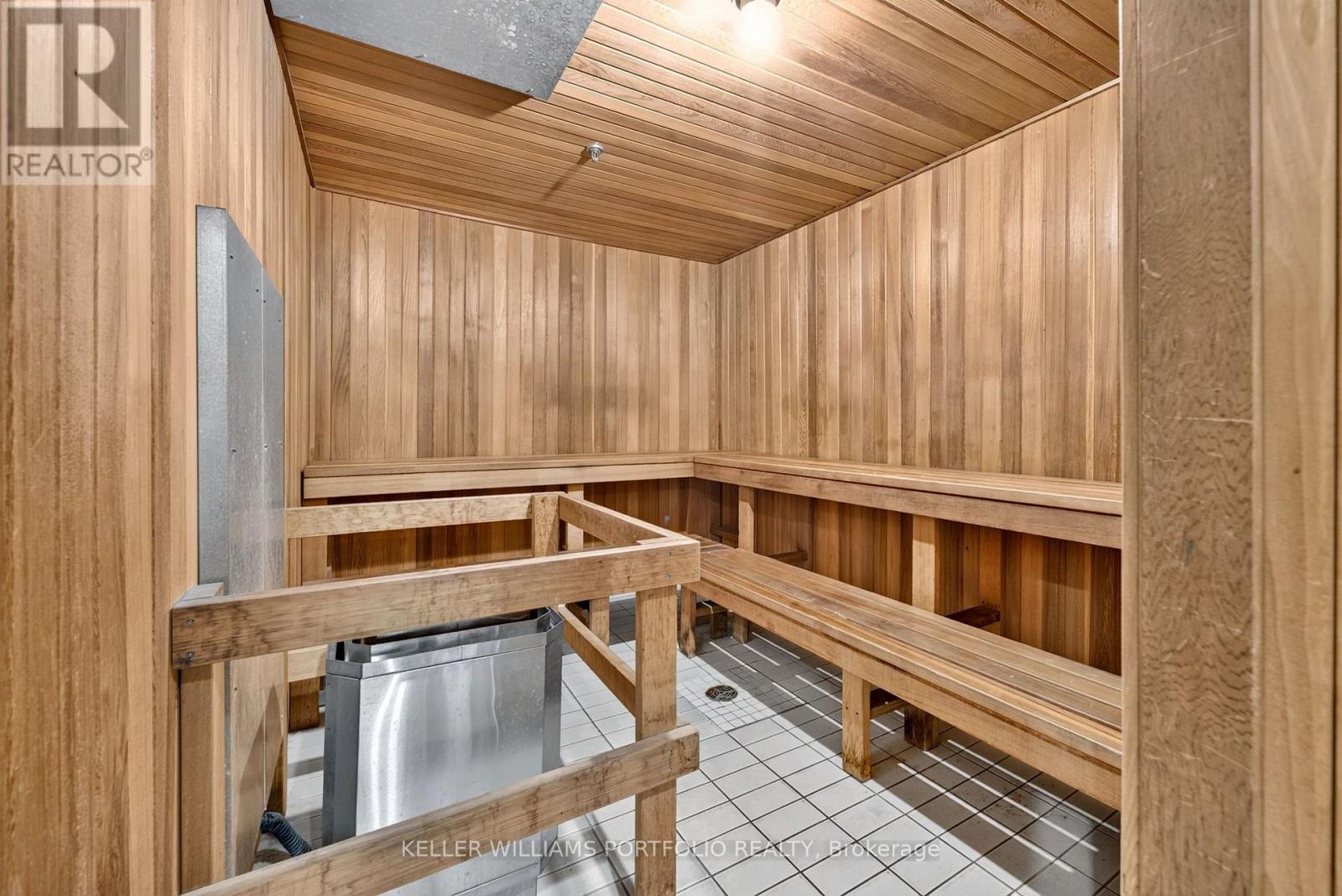 #1008 24 HANOVER ROAD - Image 39
