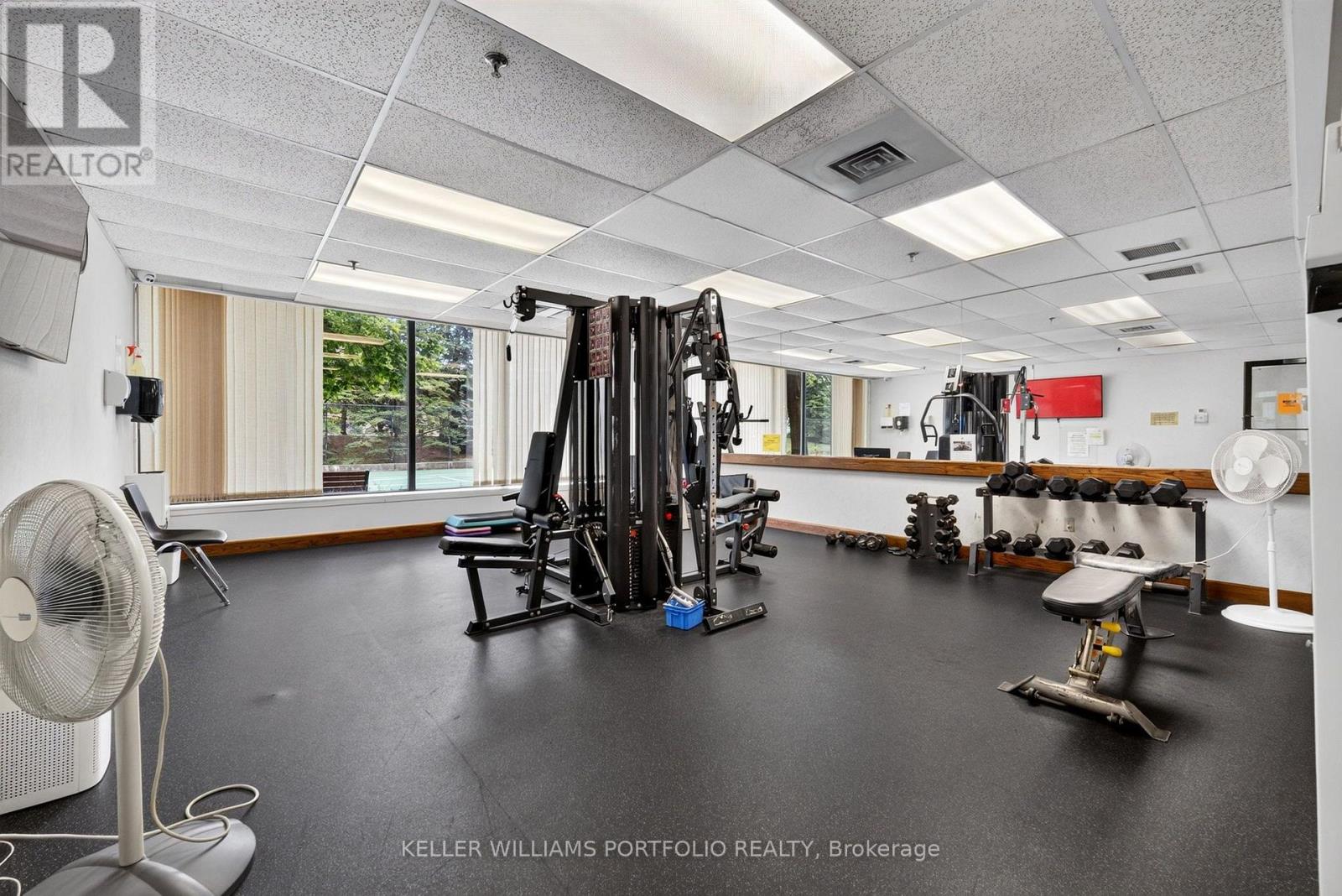 #1008 24 HANOVER ROAD - Image 41