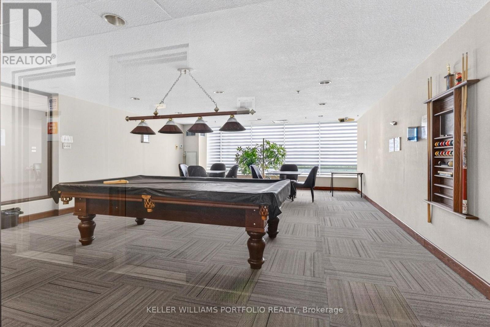 #1008 24 HANOVER ROAD - Image 43