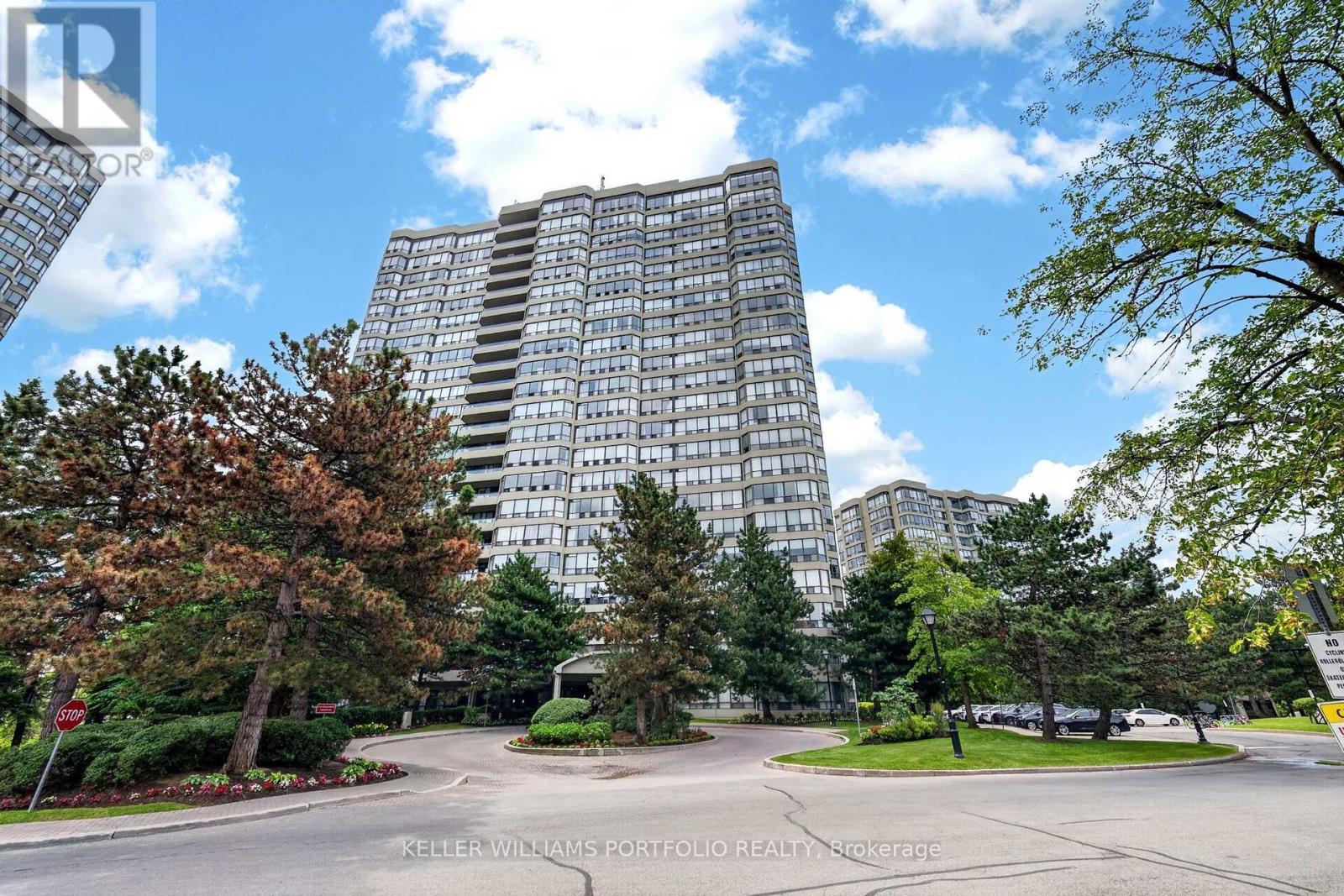 #1008 24 HANOVER ROAD - 48