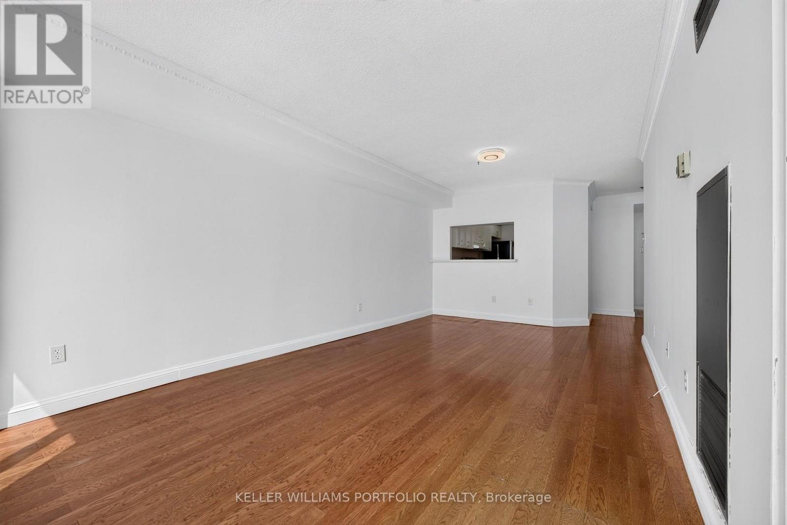#1008 24 HANOVER ROAD - Image 6