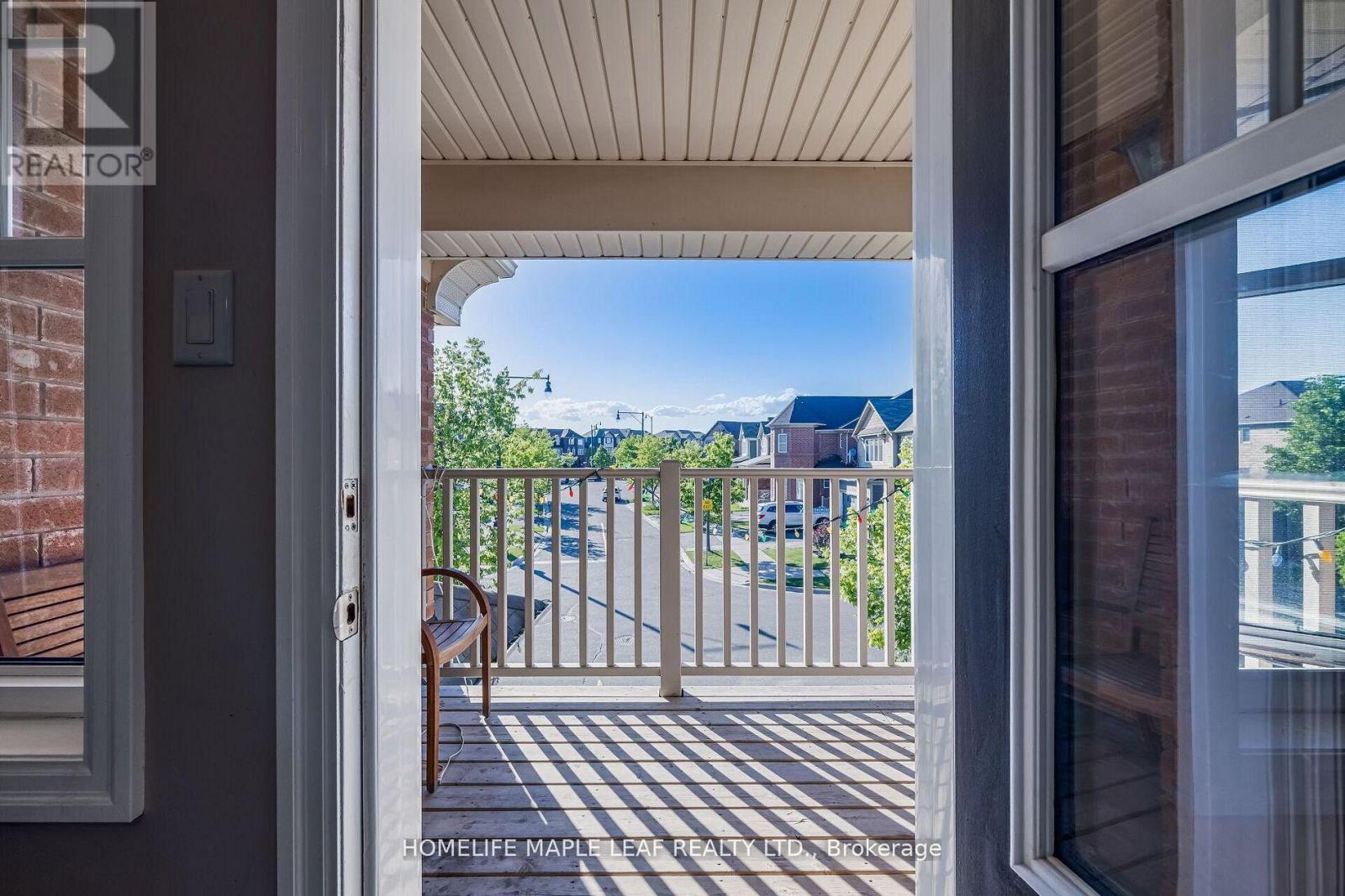 15 DONOMORE DRIVE - 24