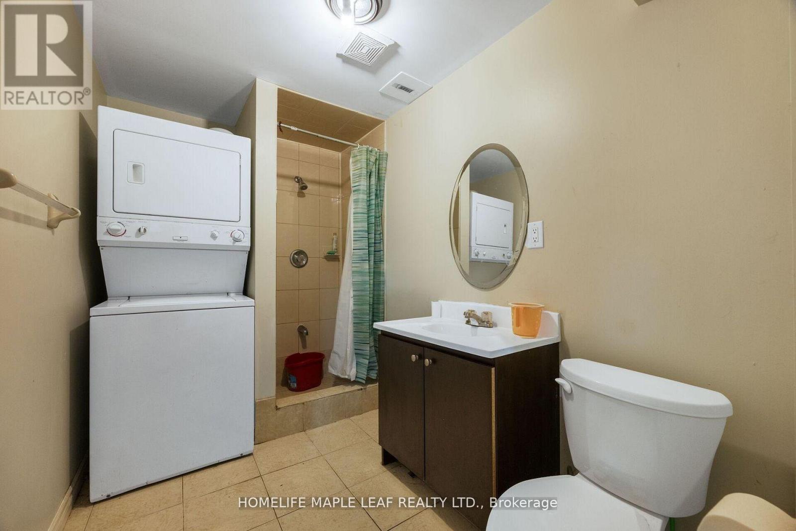 15 DONOMORE DRIVE - 42
